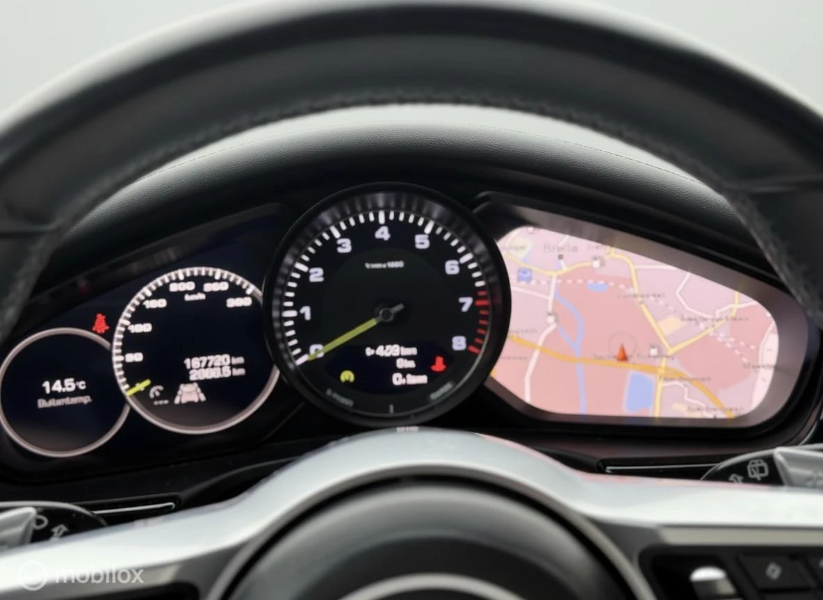 Hoofdafbeelding Porsche Panamera