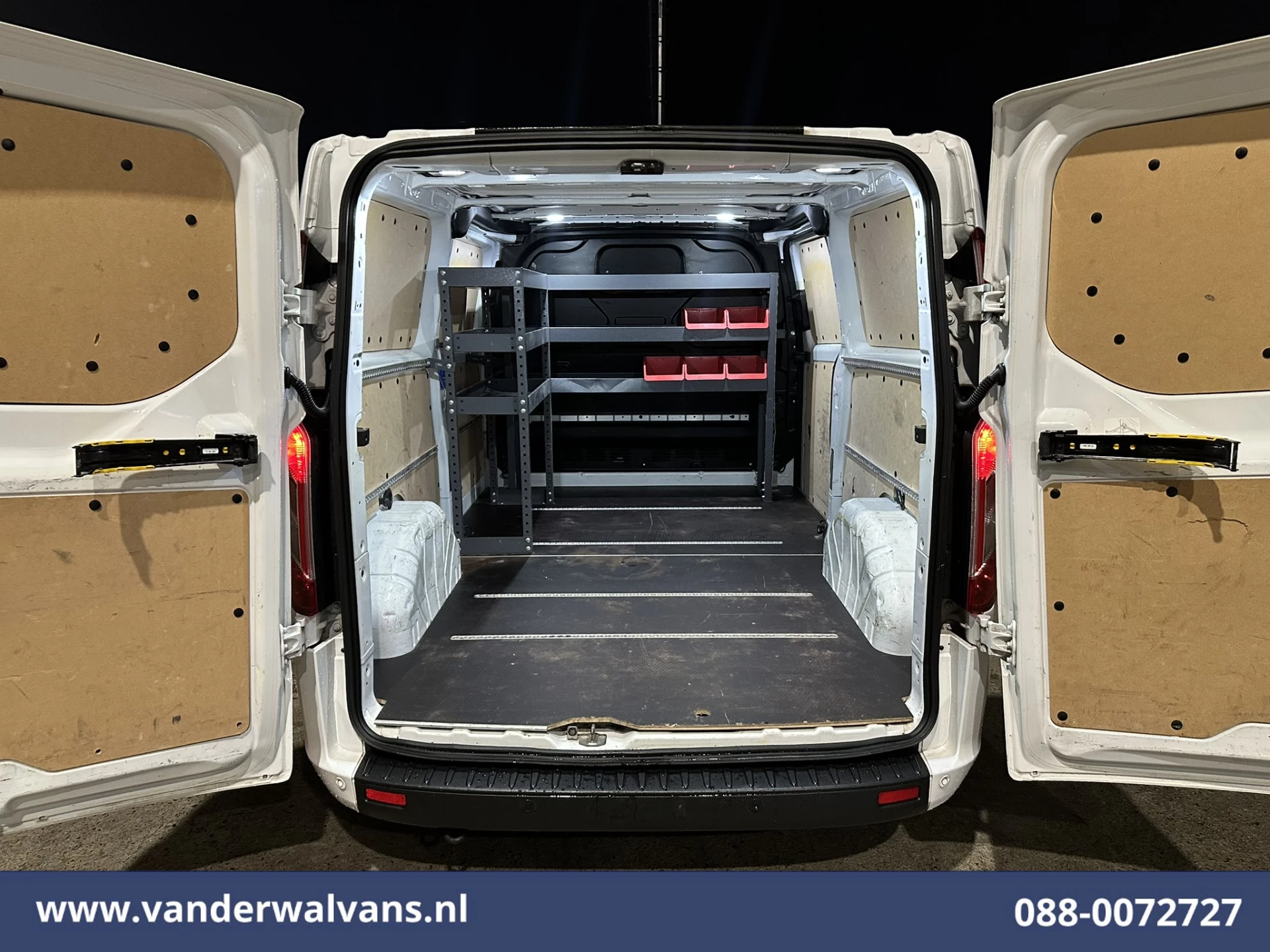 Hoofdafbeelding Ford Transit Custom