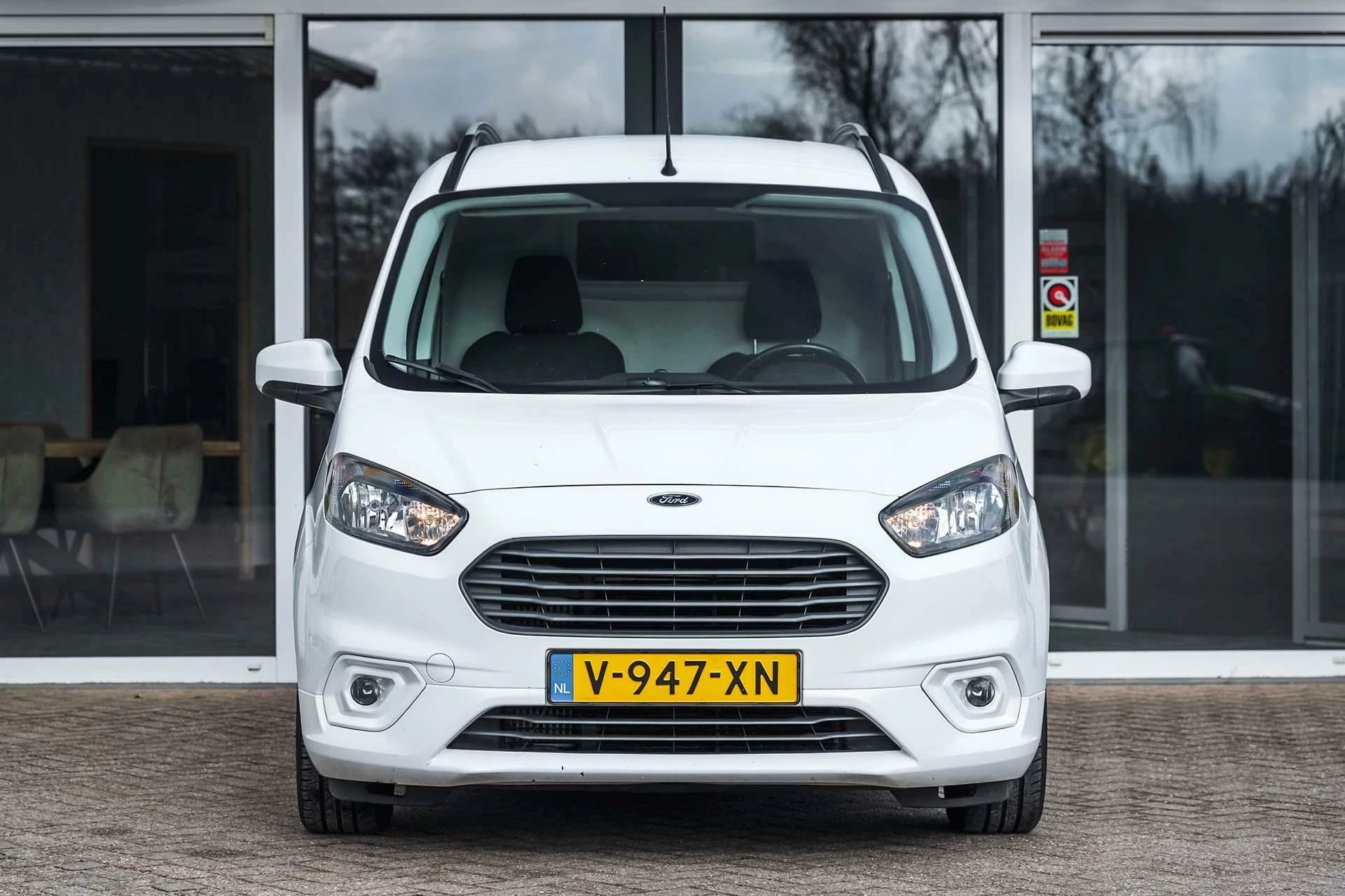 Hoofdafbeelding Ford Transit Courier