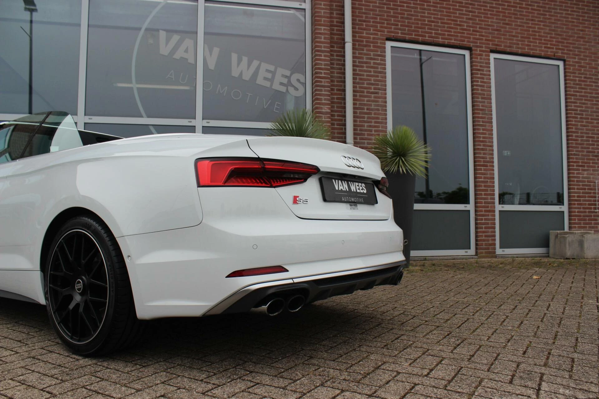 Hoofdafbeelding Audi S5