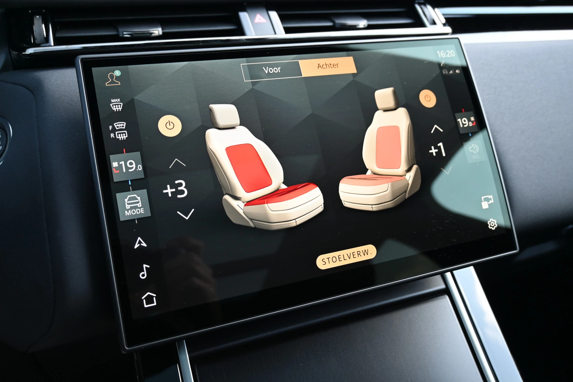 Hoofdafbeelding Land Rover Range Rover Velar