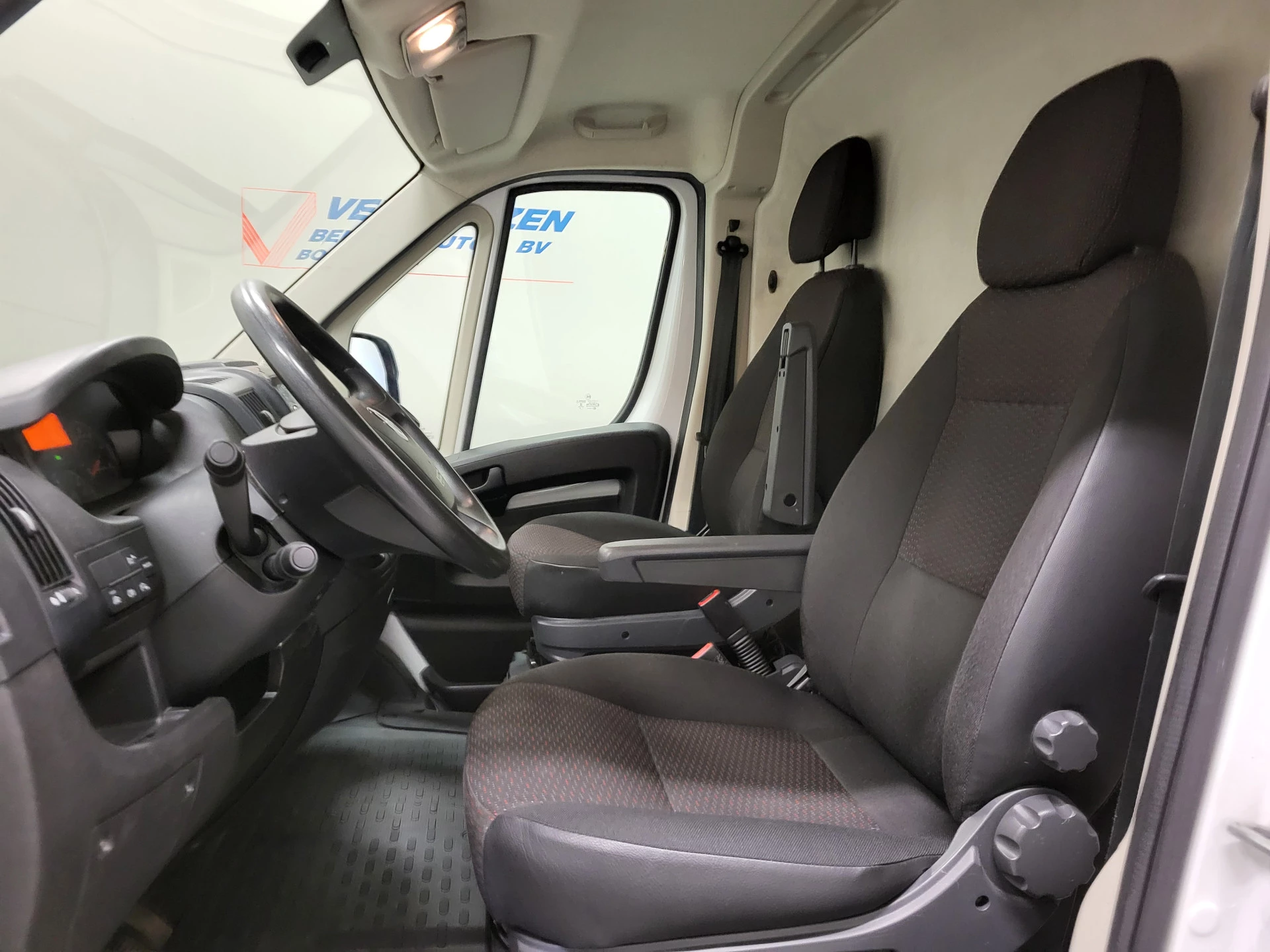 Hoofdafbeelding Opel Movano