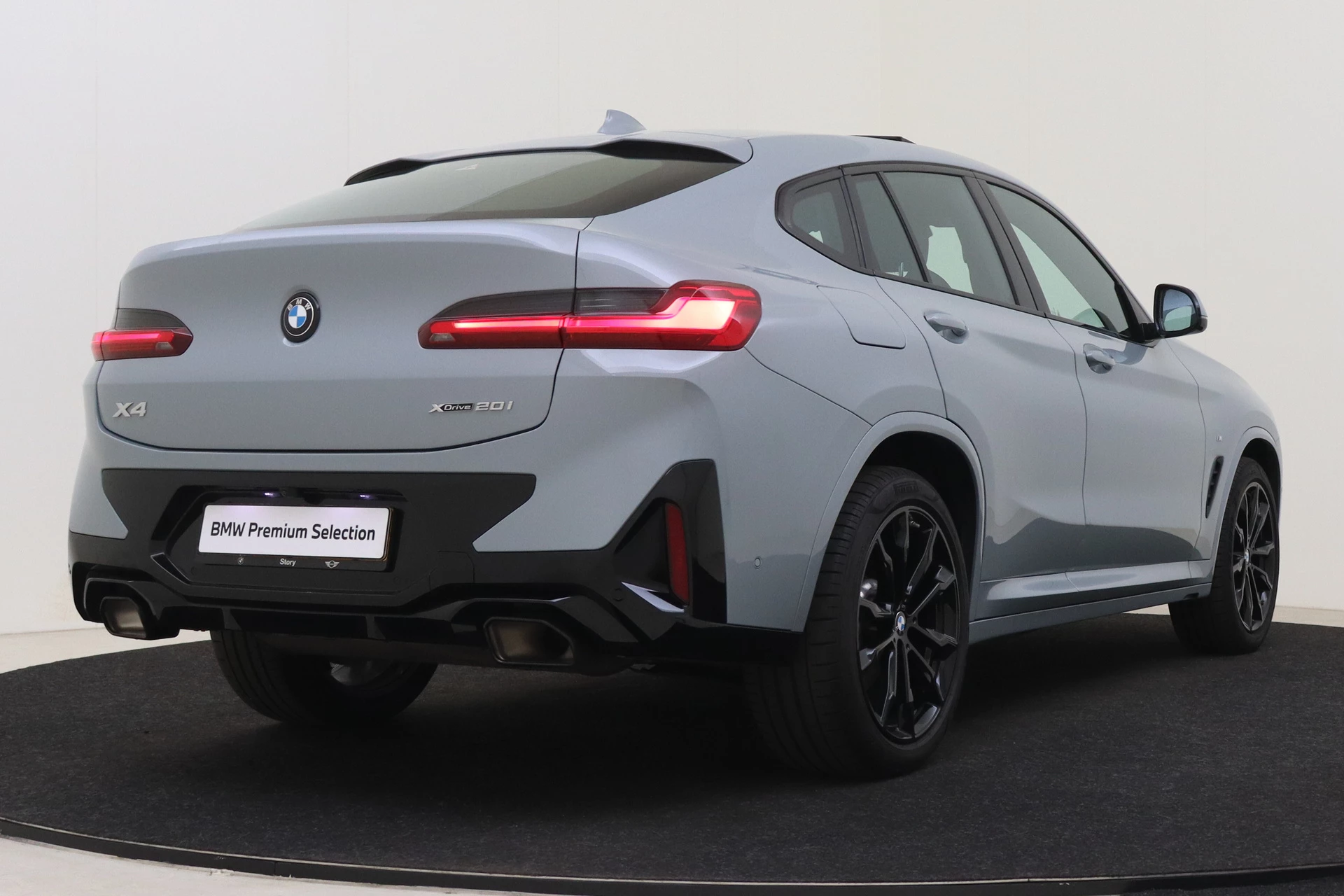 Hoofdafbeelding BMW X4