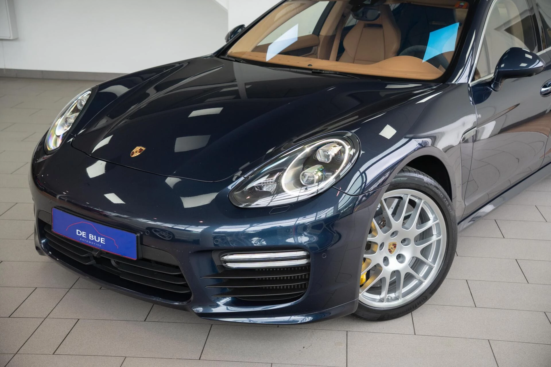 Hoofdafbeelding Porsche Panamera