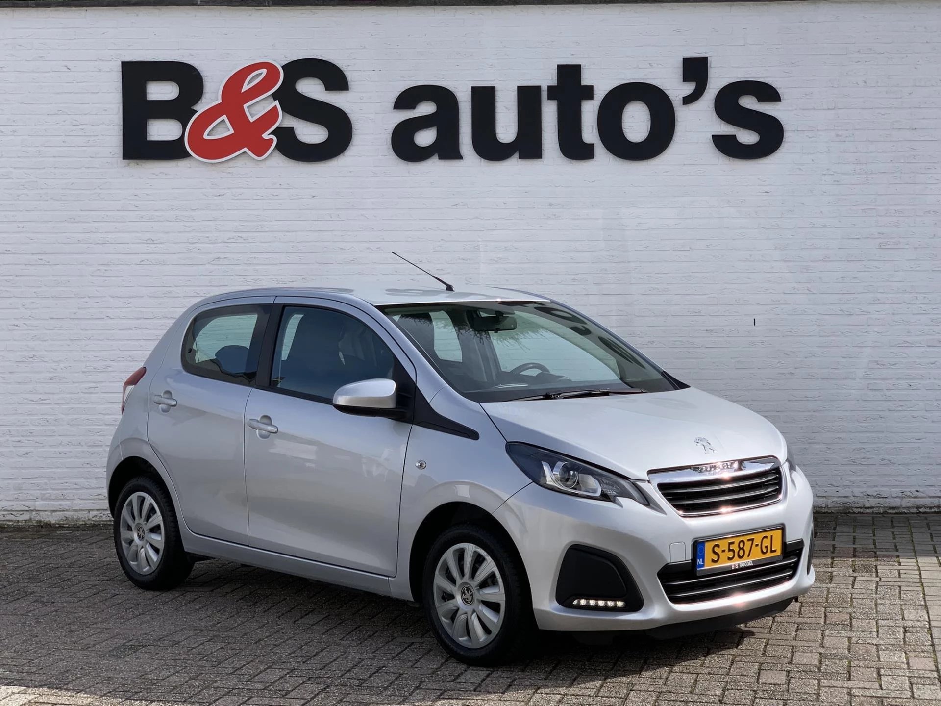 Hoofdafbeelding Peugeot 108