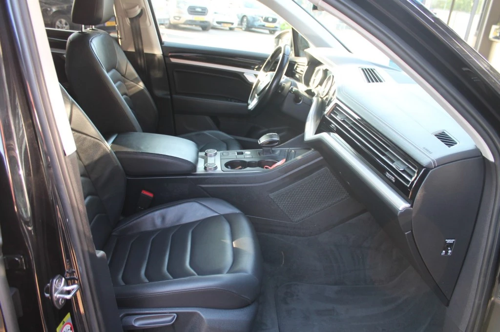 Hoofdafbeelding Volkswagen Touareg