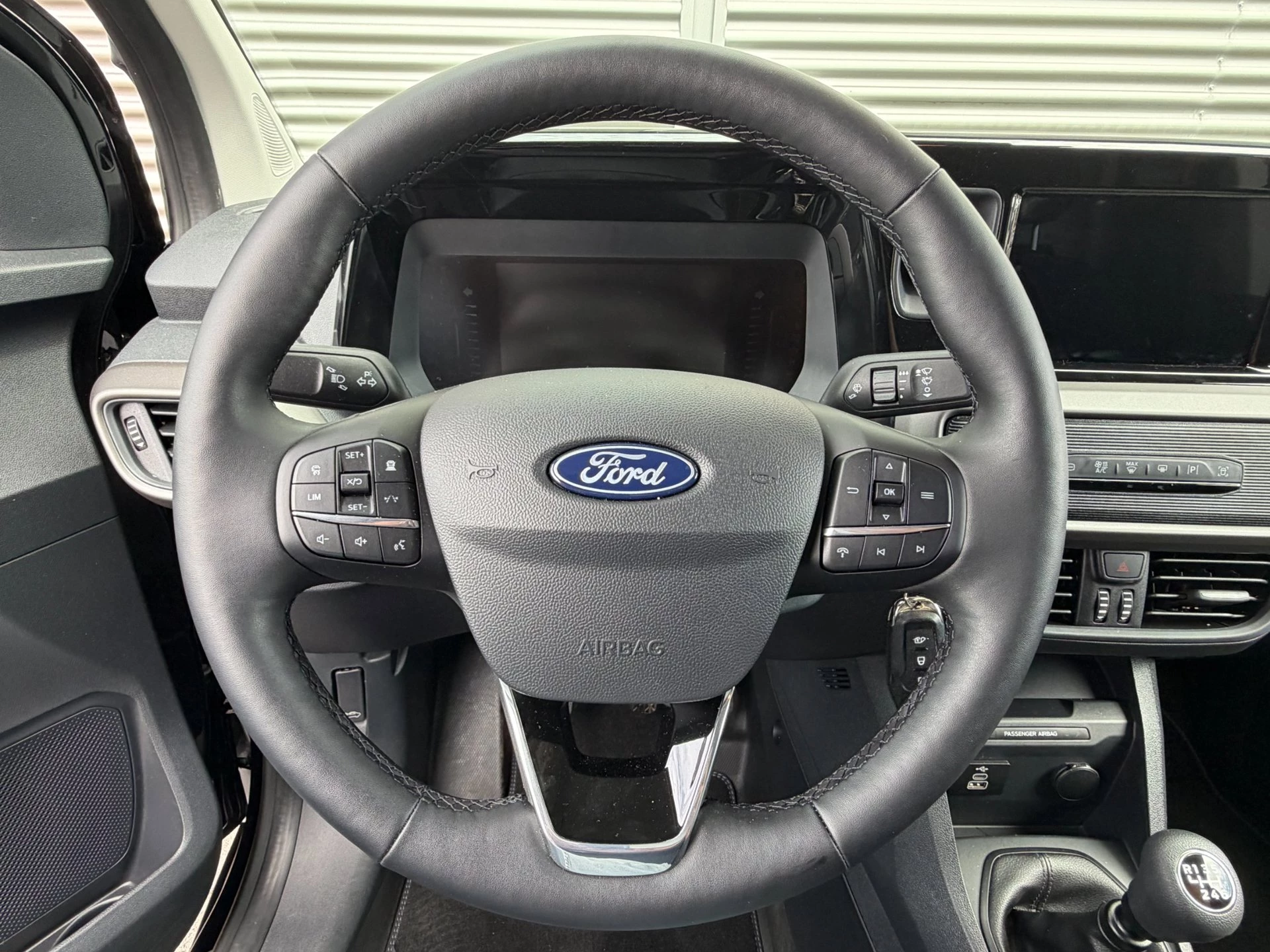 Hoofdafbeelding Ford Transit Courier