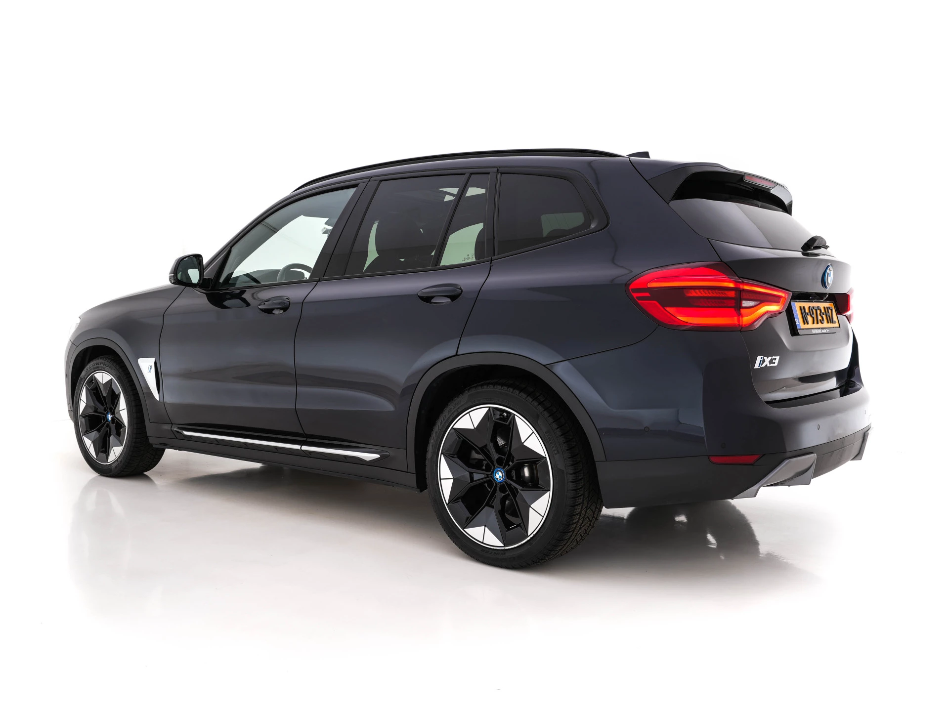 Hoofdafbeelding BMW iX3