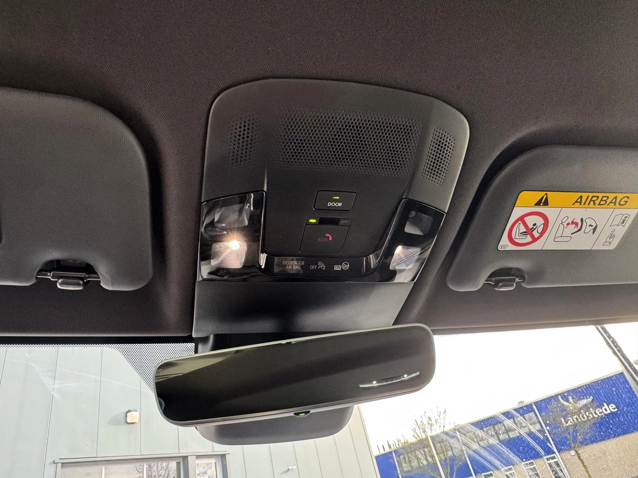 Hoofdafbeelding Lexus LBX