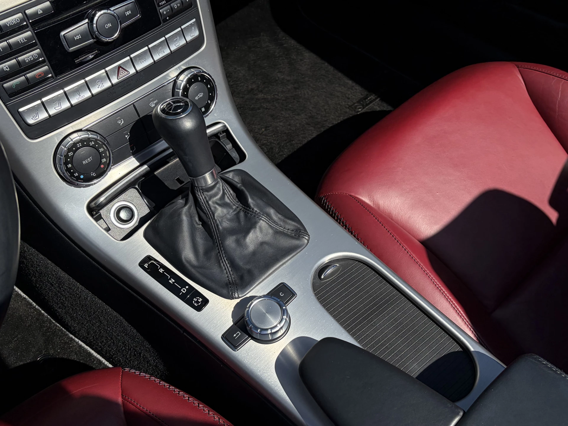 Hoofdafbeelding Mercedes-Benz SLK