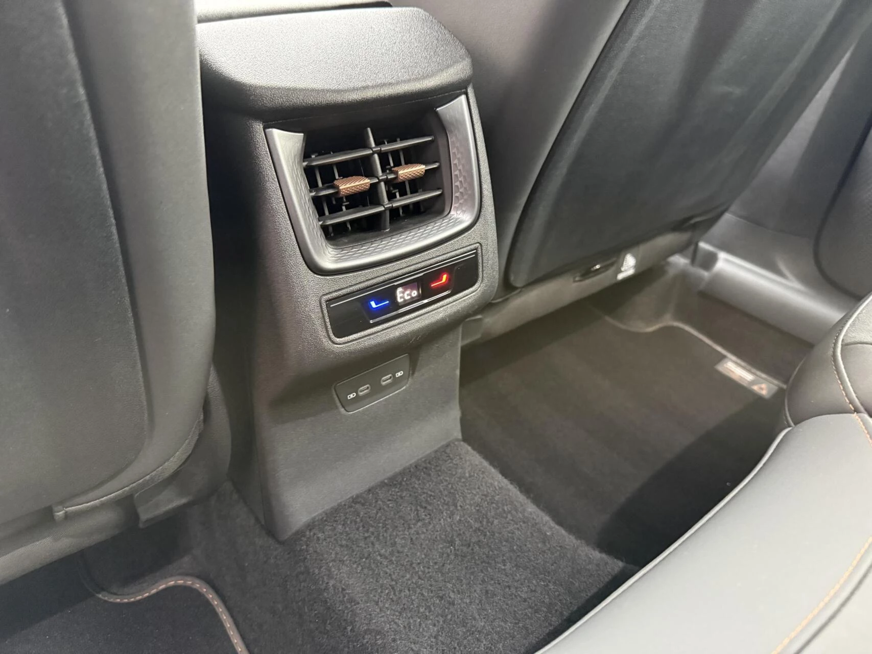 Hoofdafbeelding CUPRA Terramar