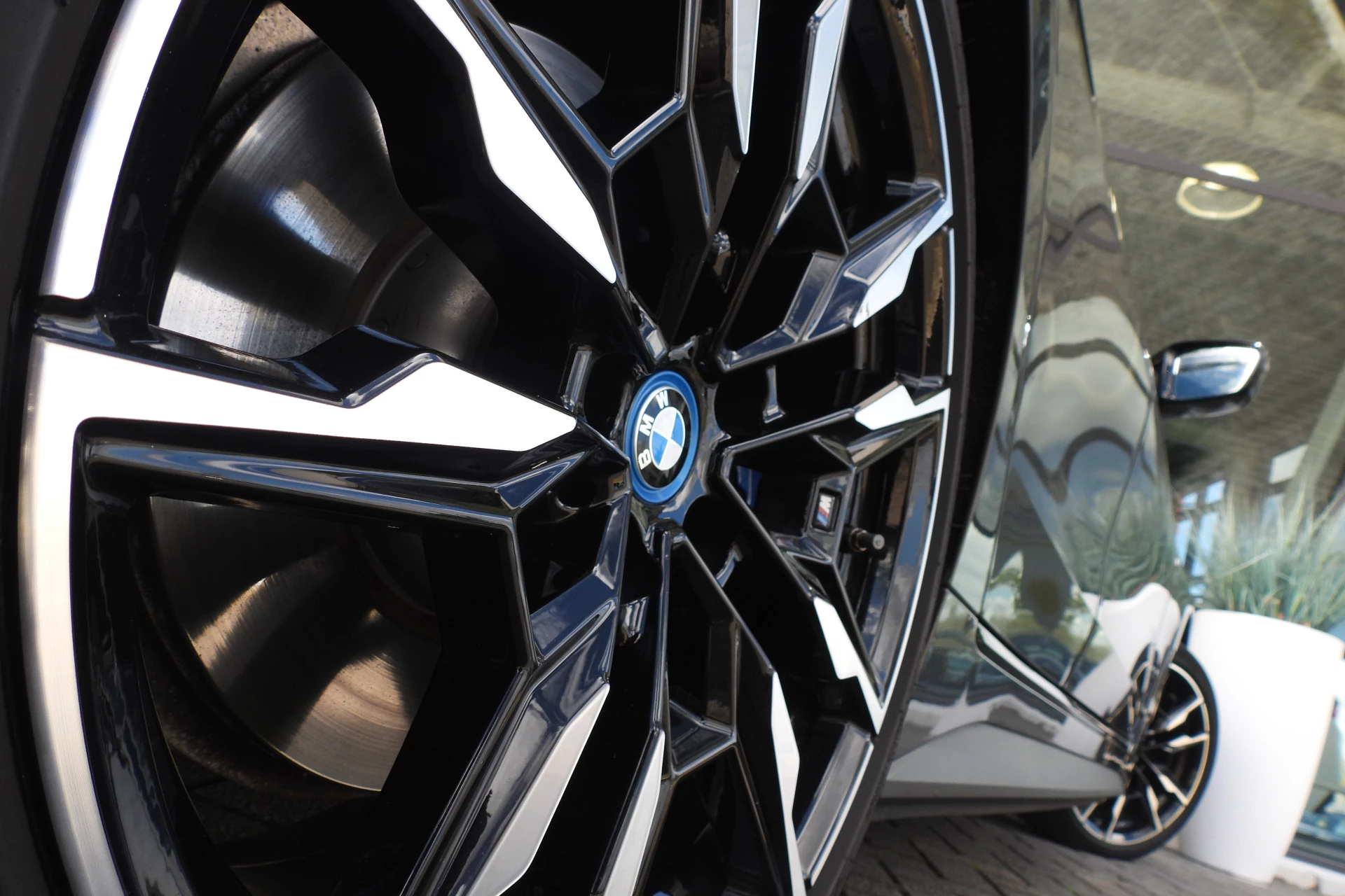 Hoofdafbeelding BMW i4