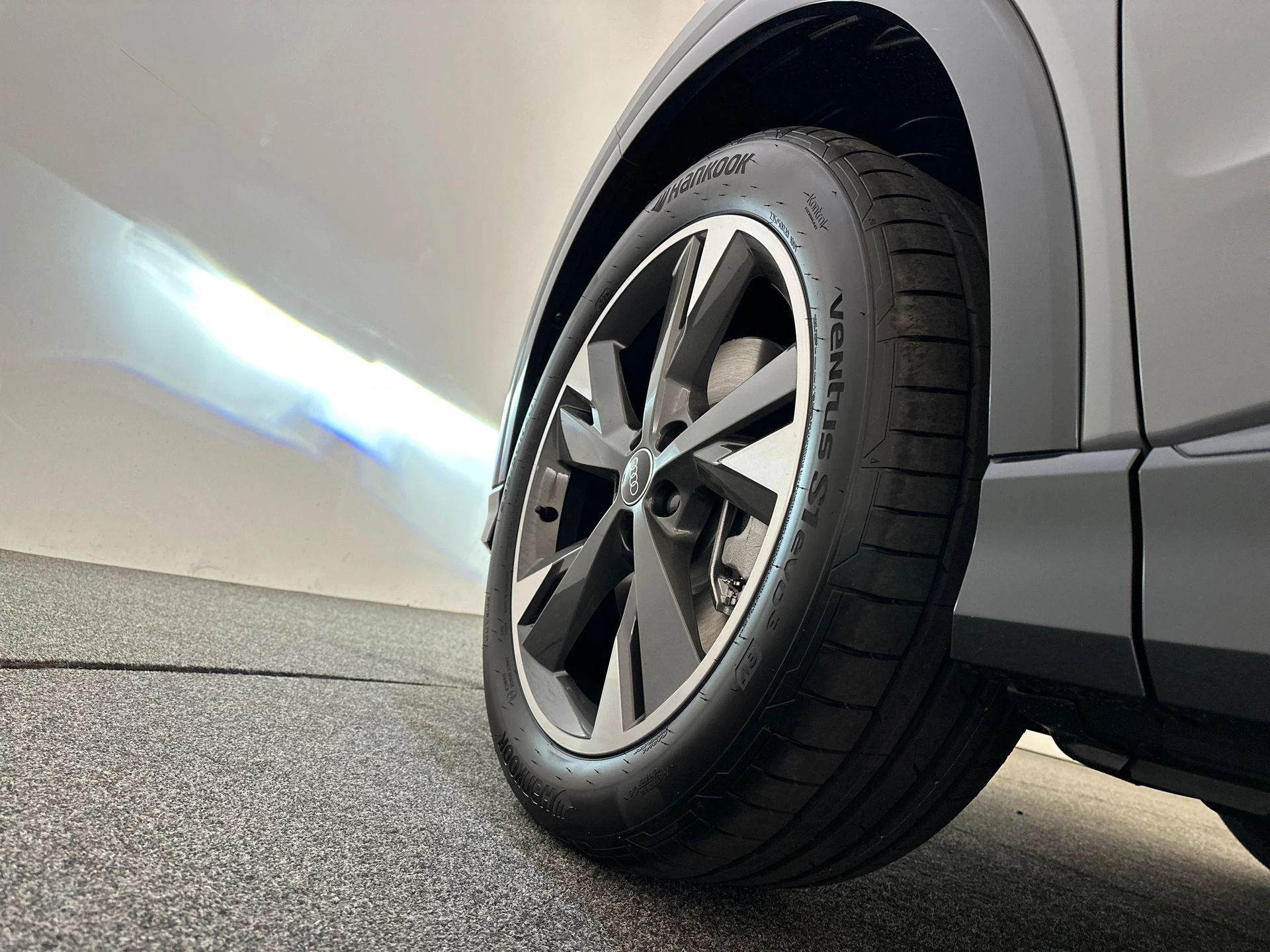 Hoofdafbeelding Audi Q4 e-tron