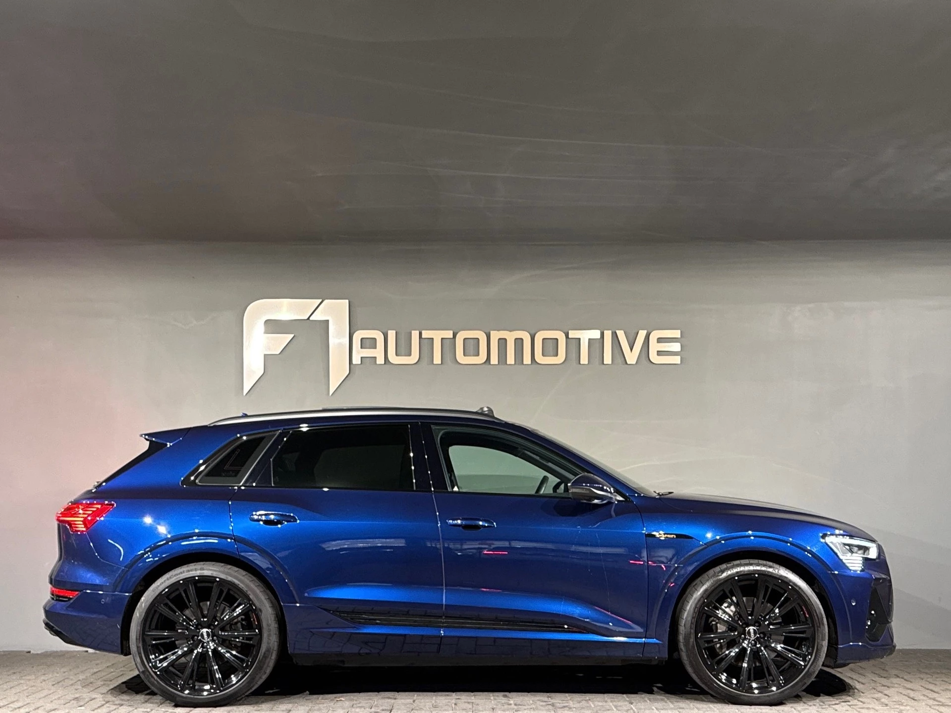 Hoofdafbeelding Audi e-tron