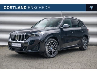 BMW X1 xDrive30e High Executive M Sport Automaat / Sportstoelen / M Adaptief onderstel / Comfort Access / Adaptieve LED / Head-Up / Harman-Kardon / Stoelverwarming / BMW Live Cockpit Professional
