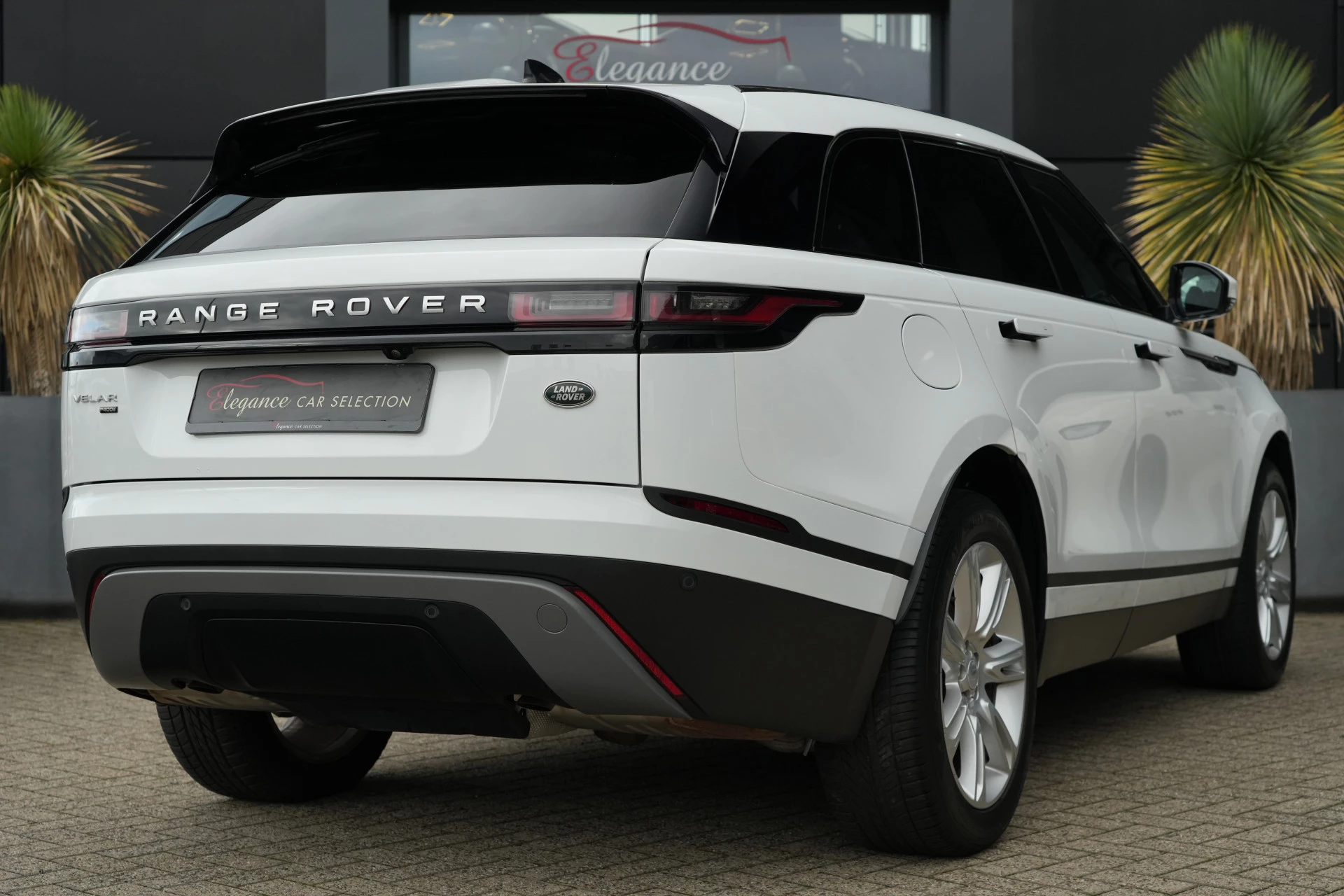 Hoofdafbeelding Land Rover Range Rover Velar