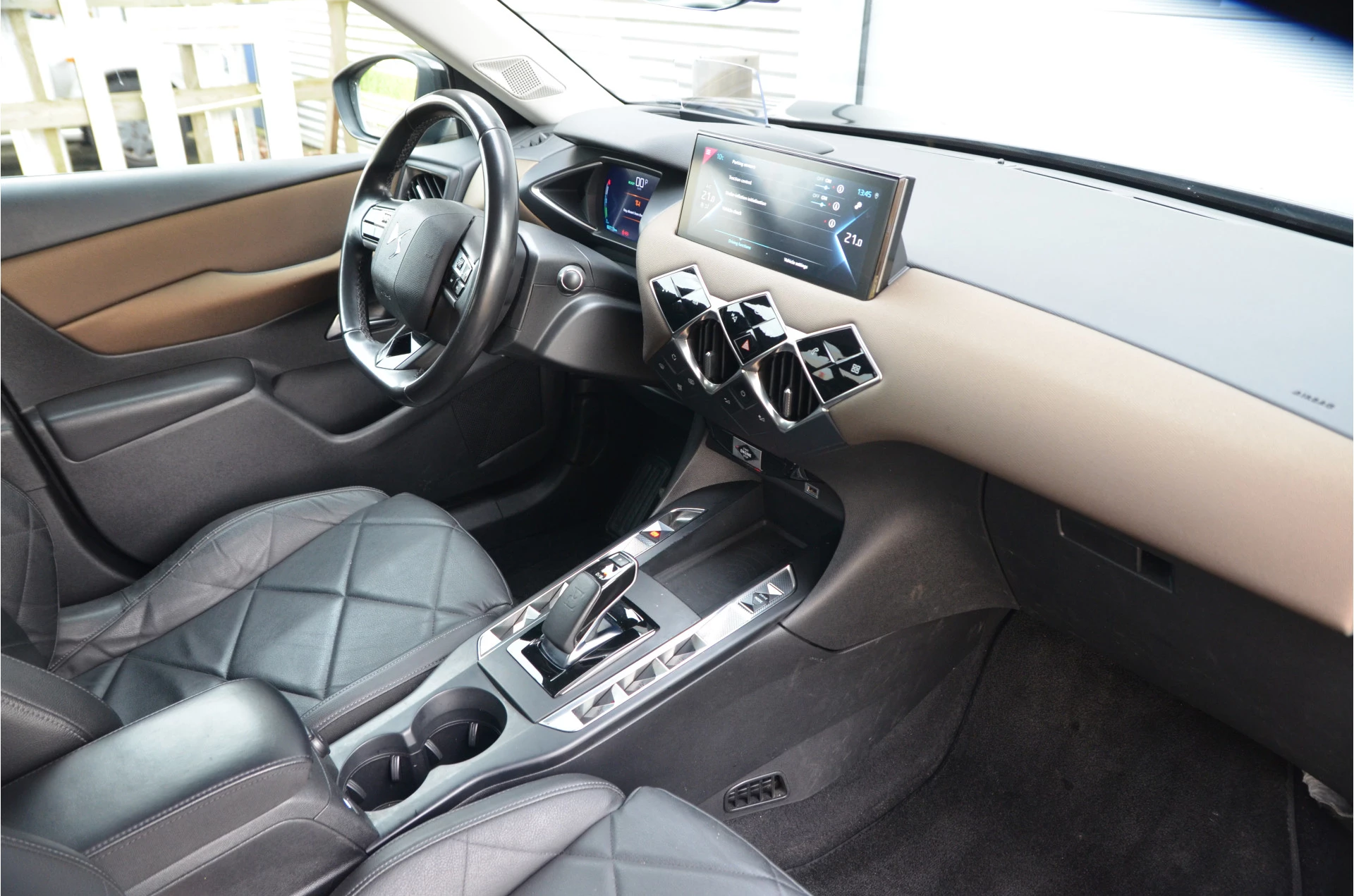 Hoofdafbeelding DS DS 3