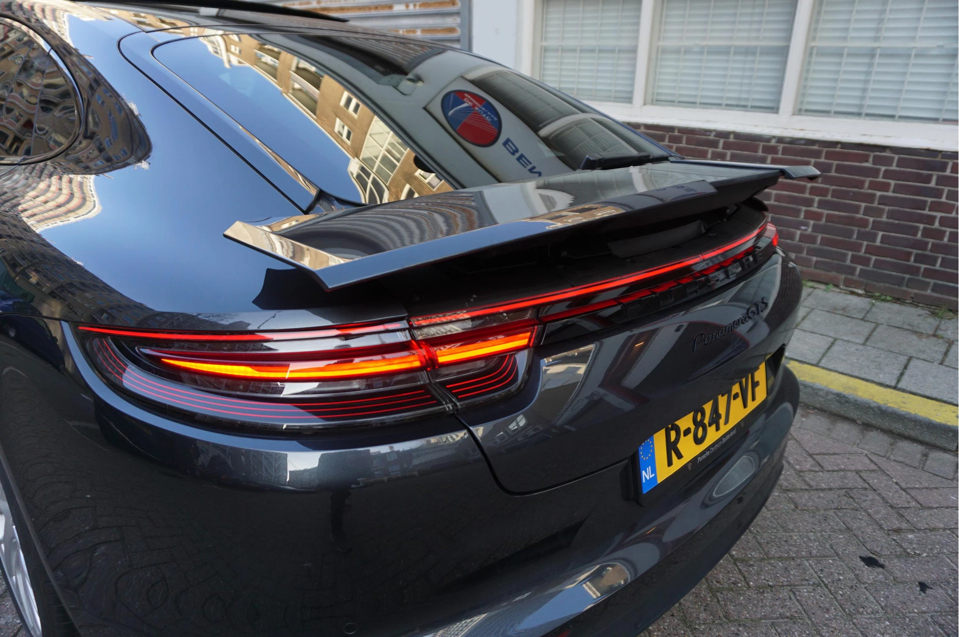 Hoofdafbeelding Porsche Panamera