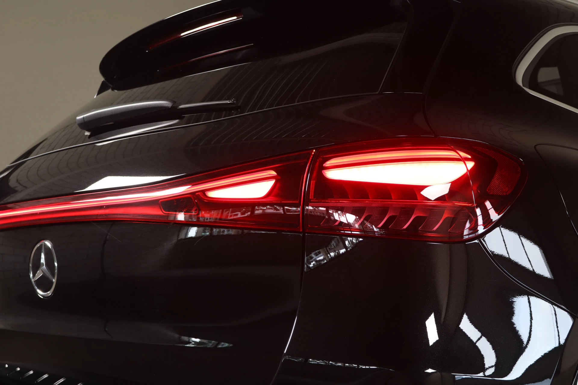 Hoofdafbeelding Mercedes-Benz EQA