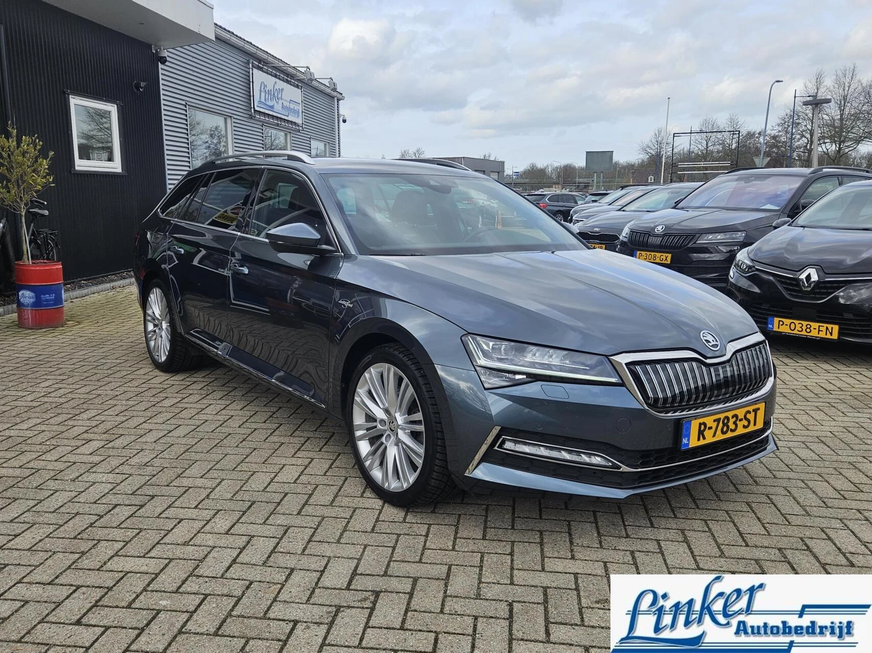 Hoofdafbeelding Škoda Superb