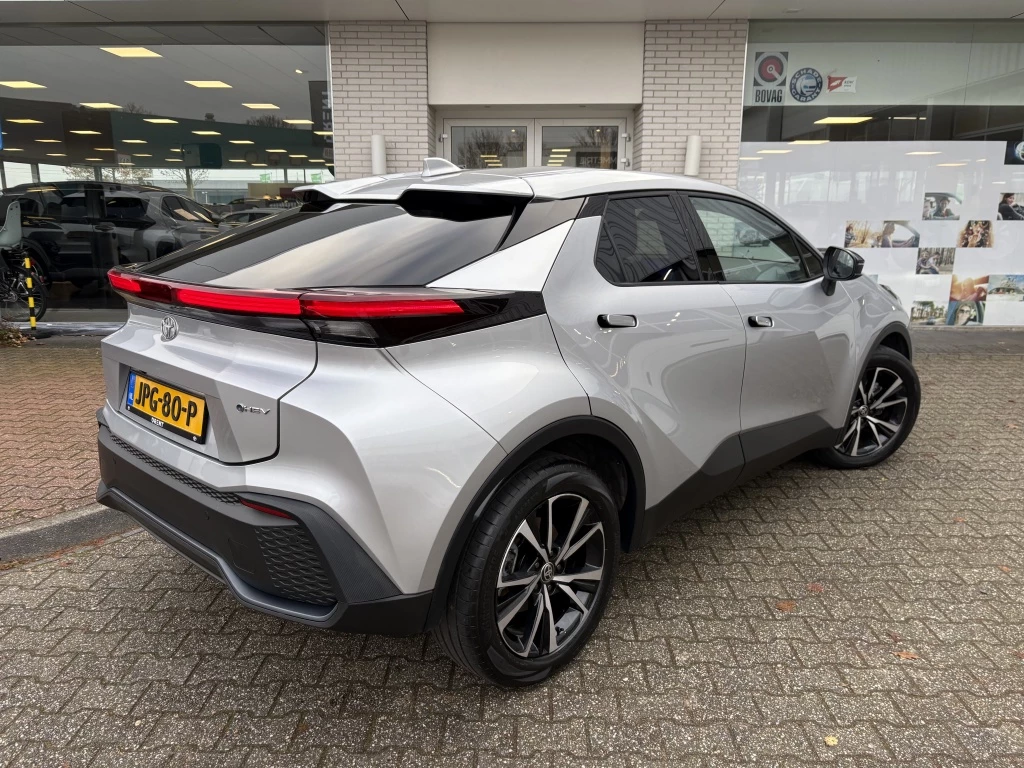 Hoofdafbeelding Toyota C-HR