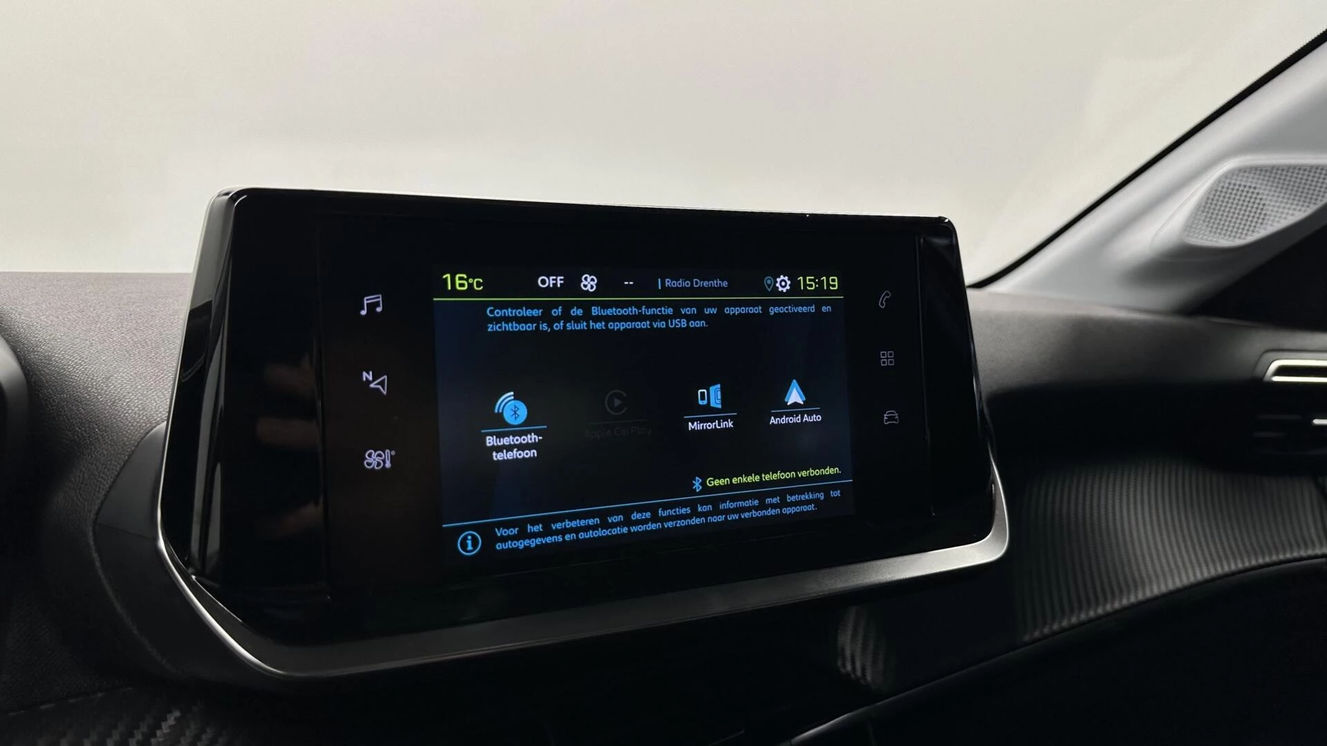 Hoofdafbeelding Peugeot e-208