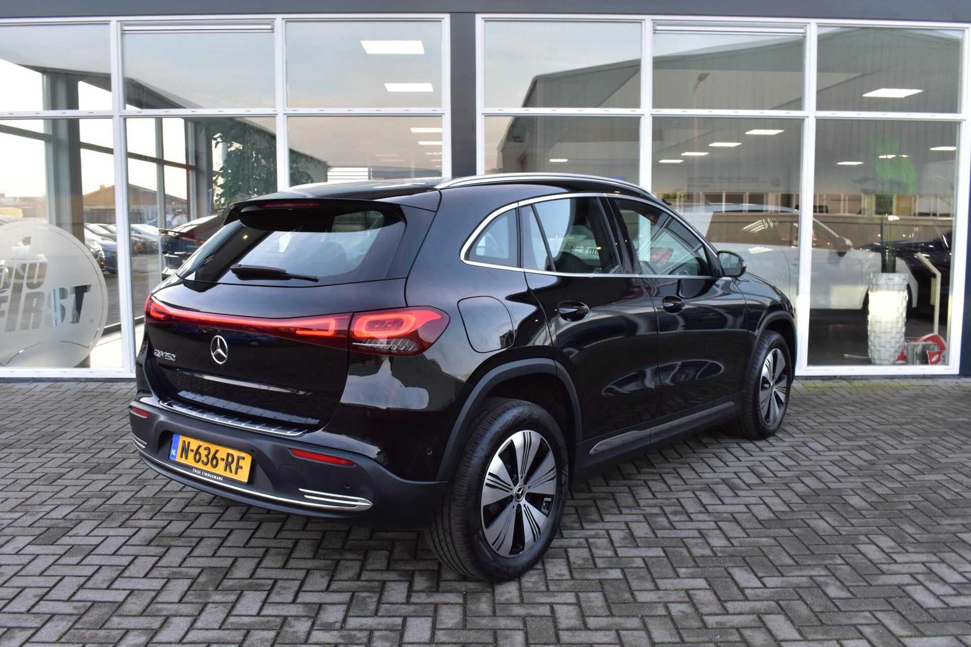 Hoofdafbeelding Mercedes-Benz EQA