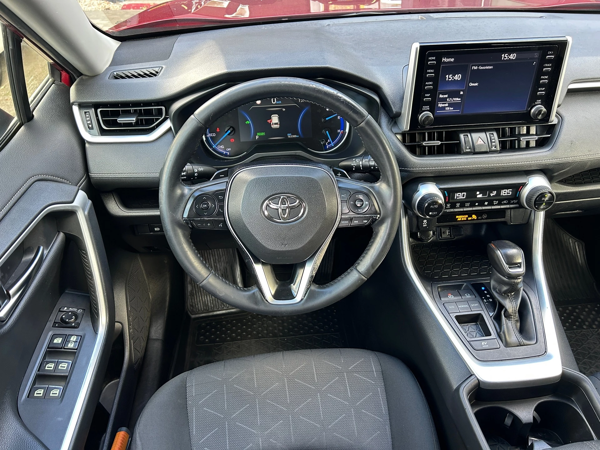 Hoofdafbeelding Toyota RAV4