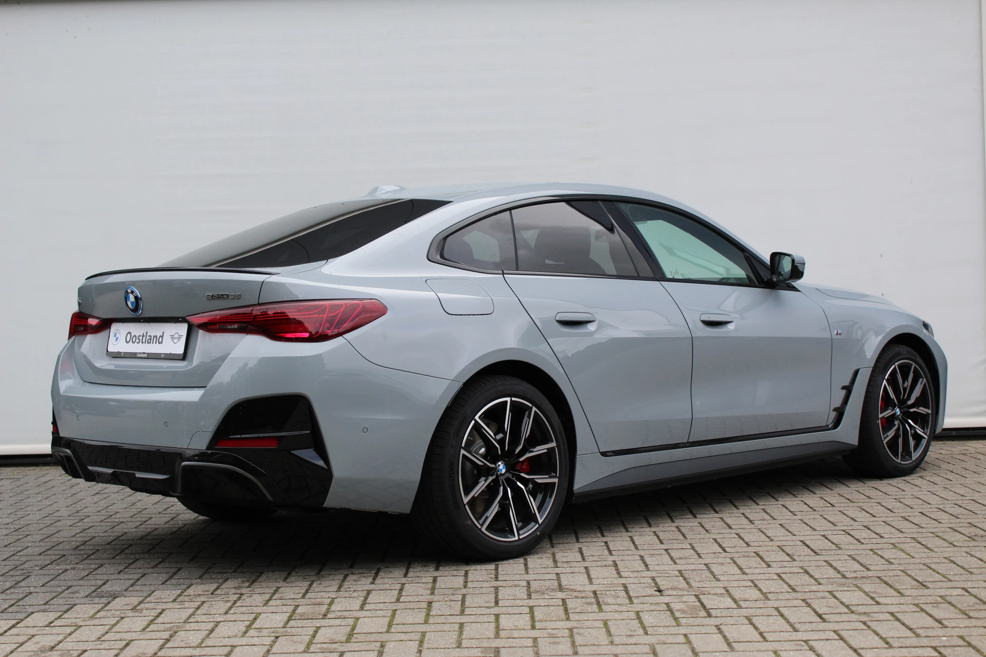 Hoofdafbeelding BMW i4