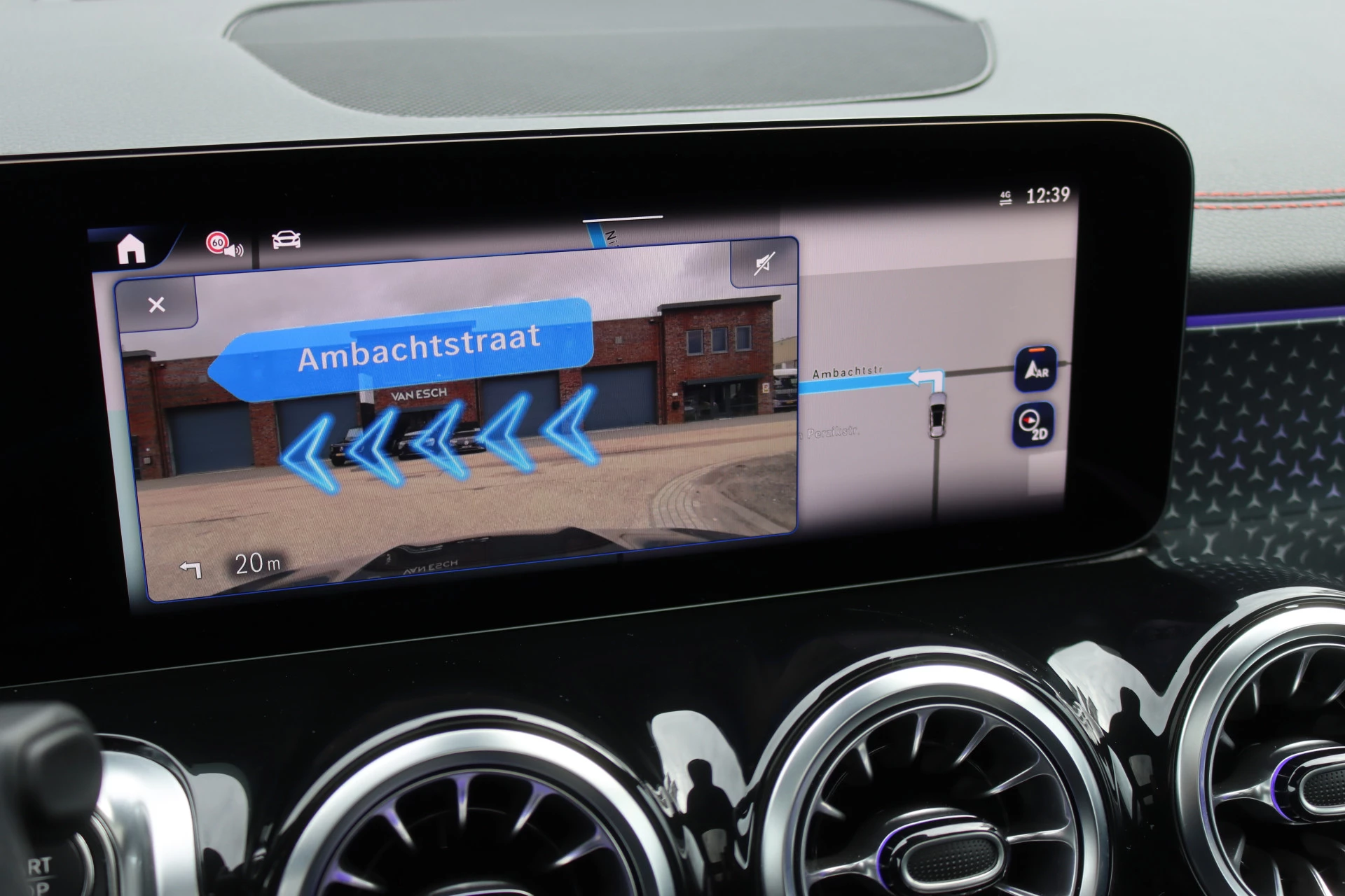 Hoofdafbeelding Mercedes-Benz EQB