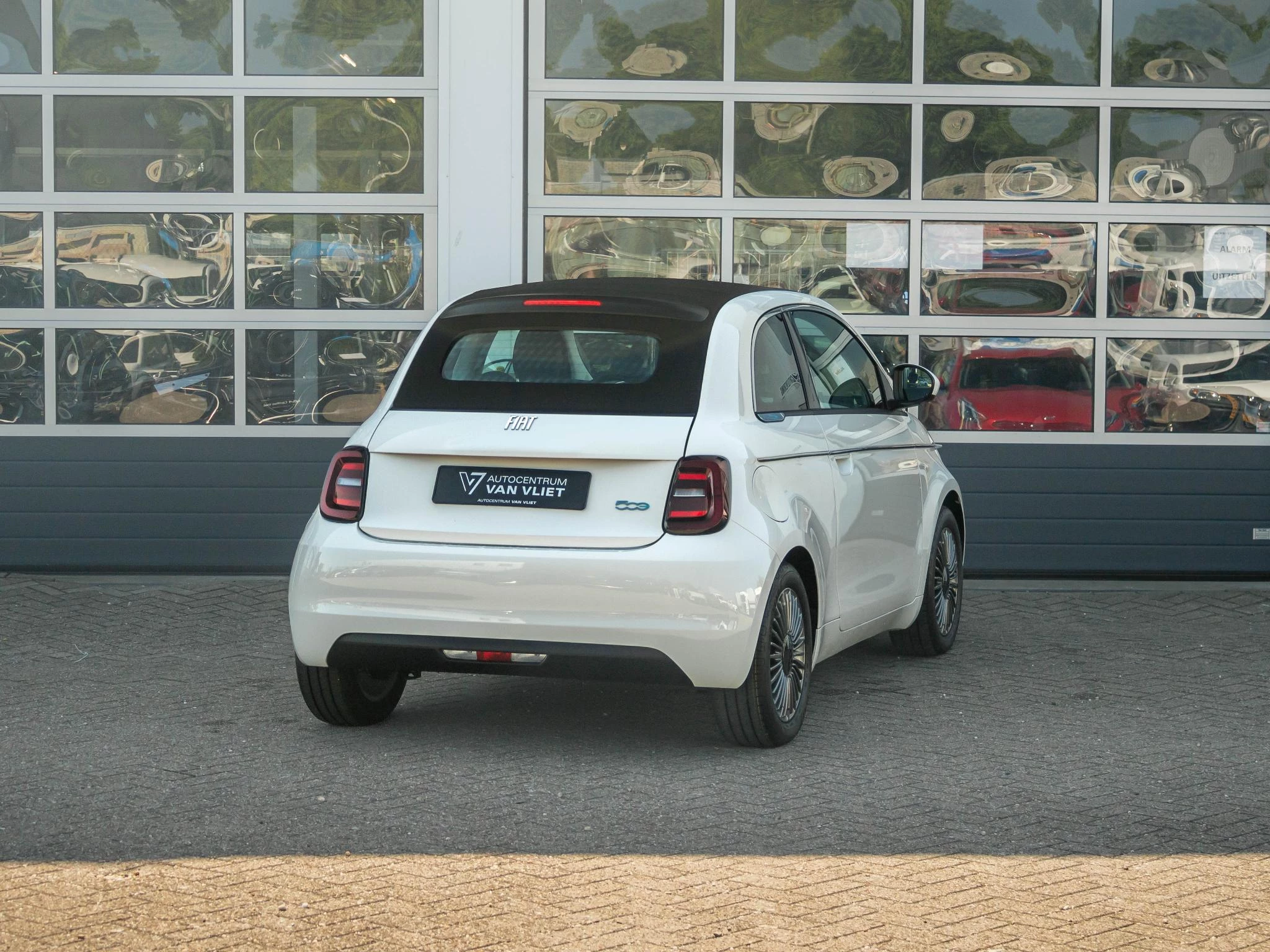 Hoofdafbeelding Fiat 500e