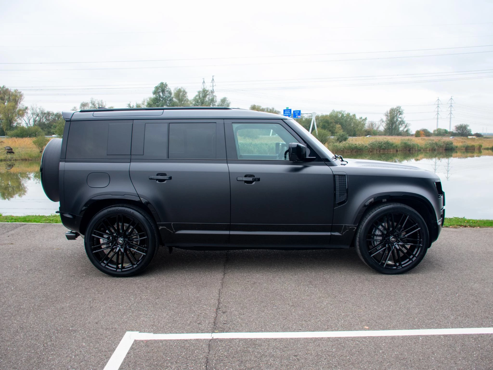 Hoofdafbeelding Land Rover Defender
