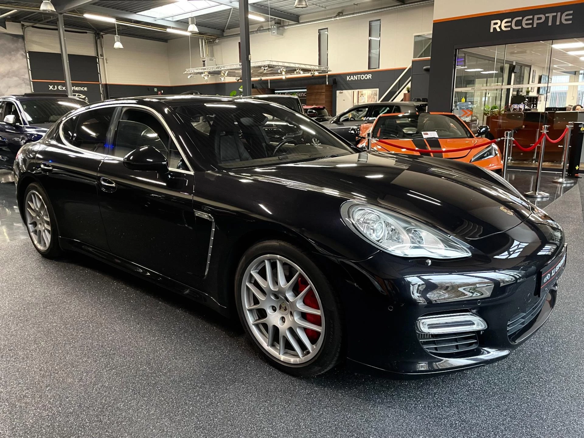 Hoofdafbeelding Porsche Panamera