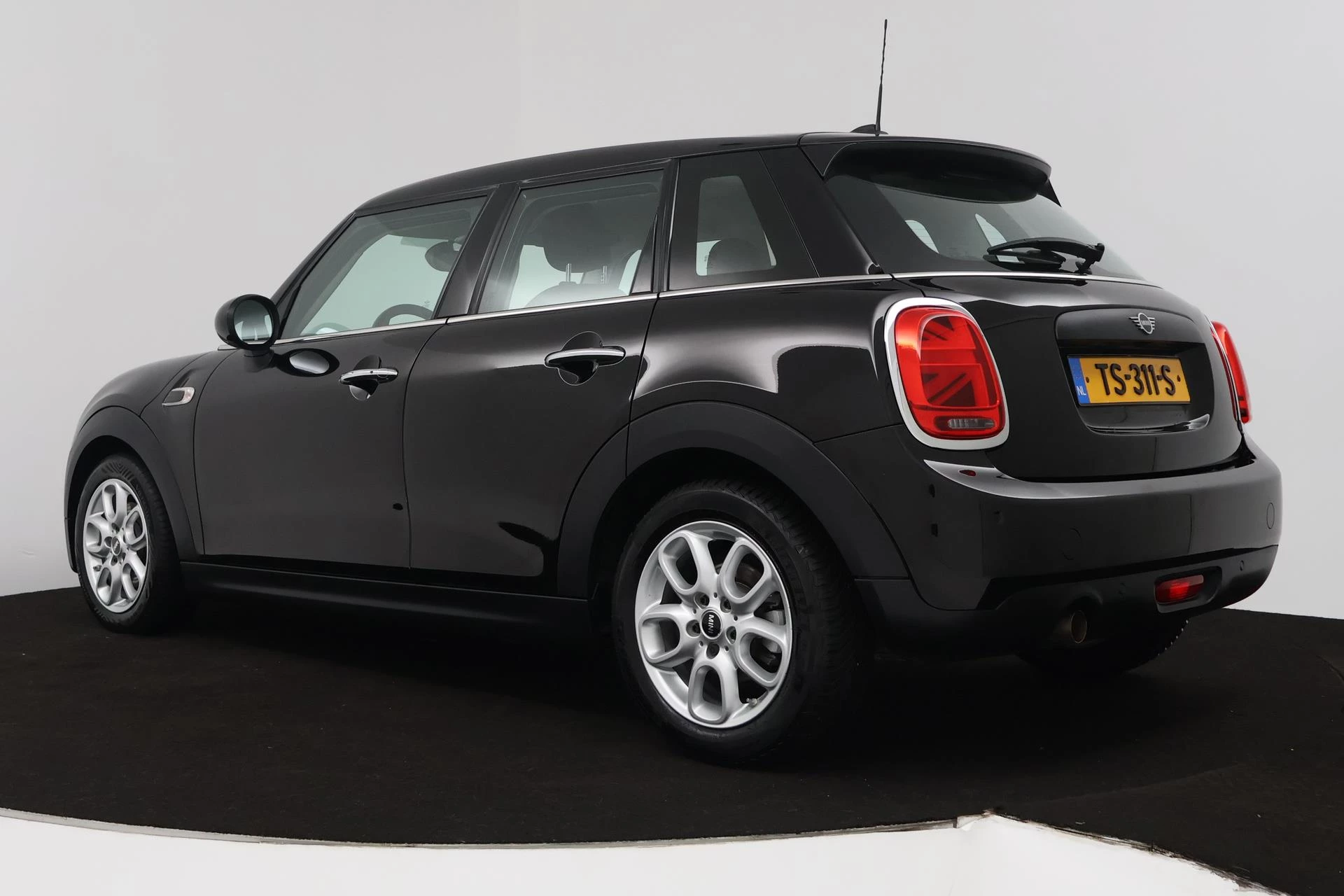 Hoofdafbeelding MINI One