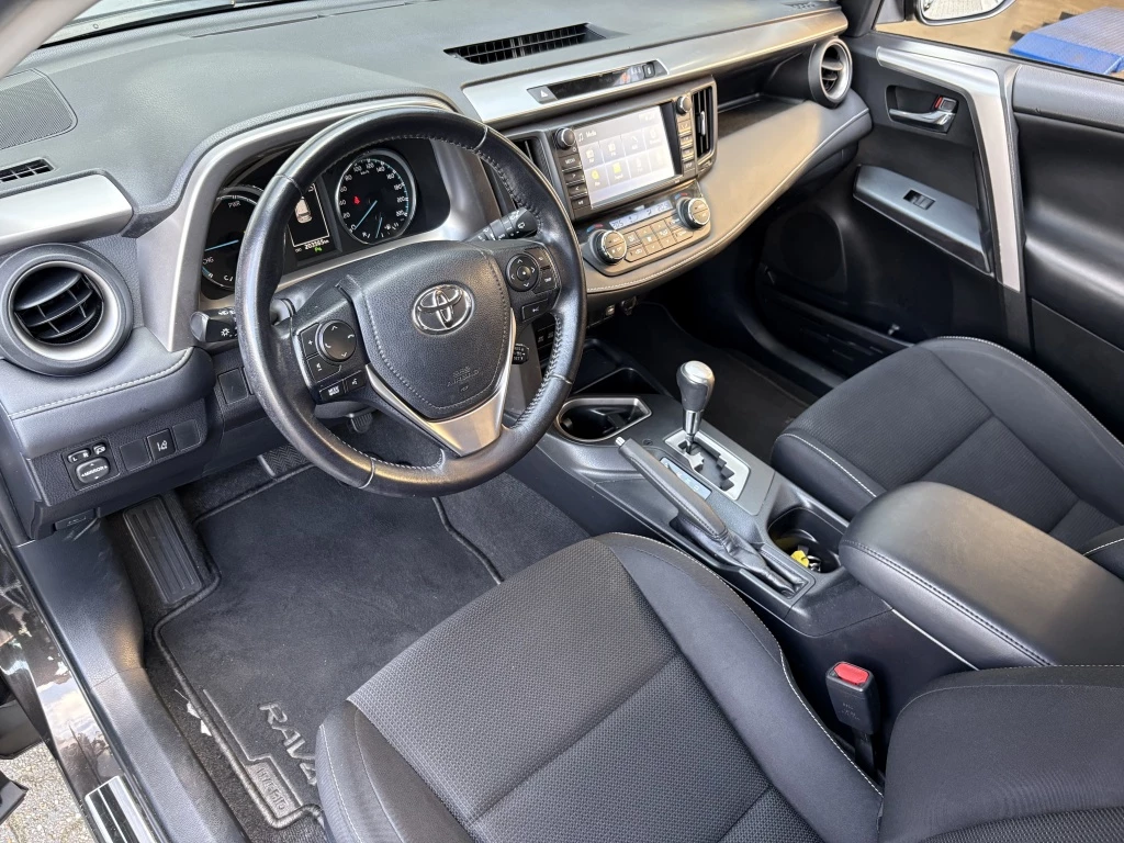 Hoofdafbeelding Toyota RAV4