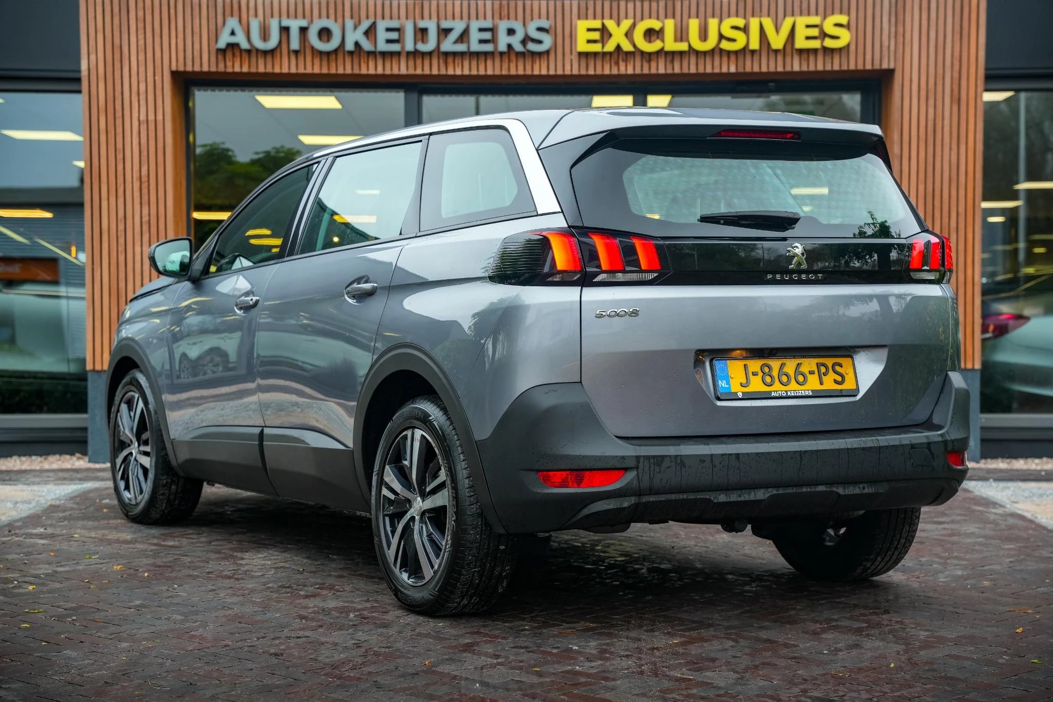 Hoofdafbeelding Peugeot 5008