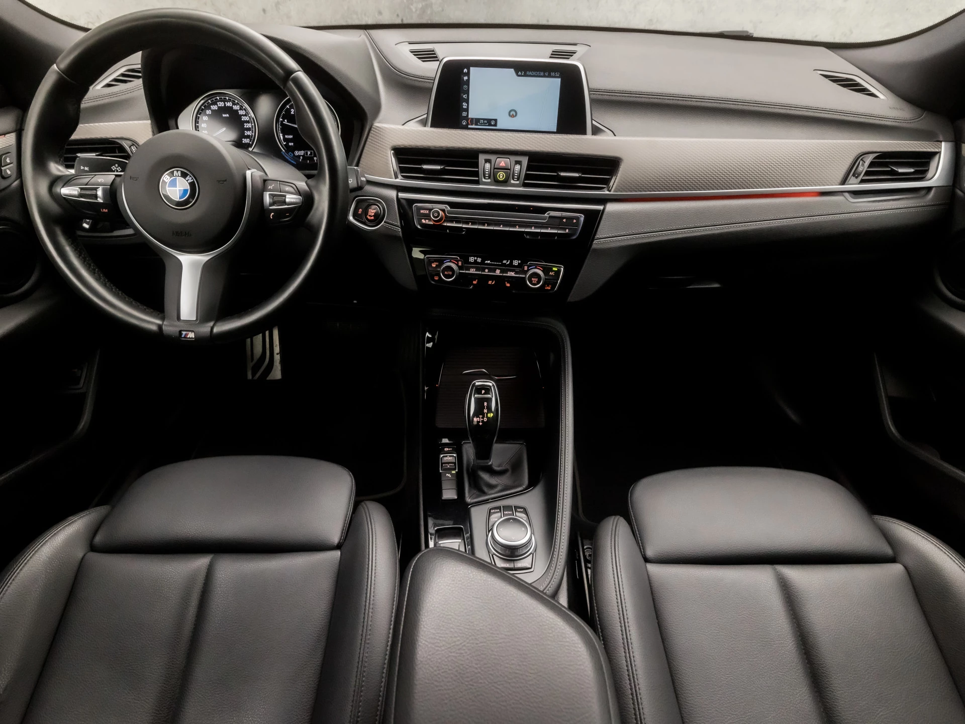 Hoofdafbeelding BMW X2