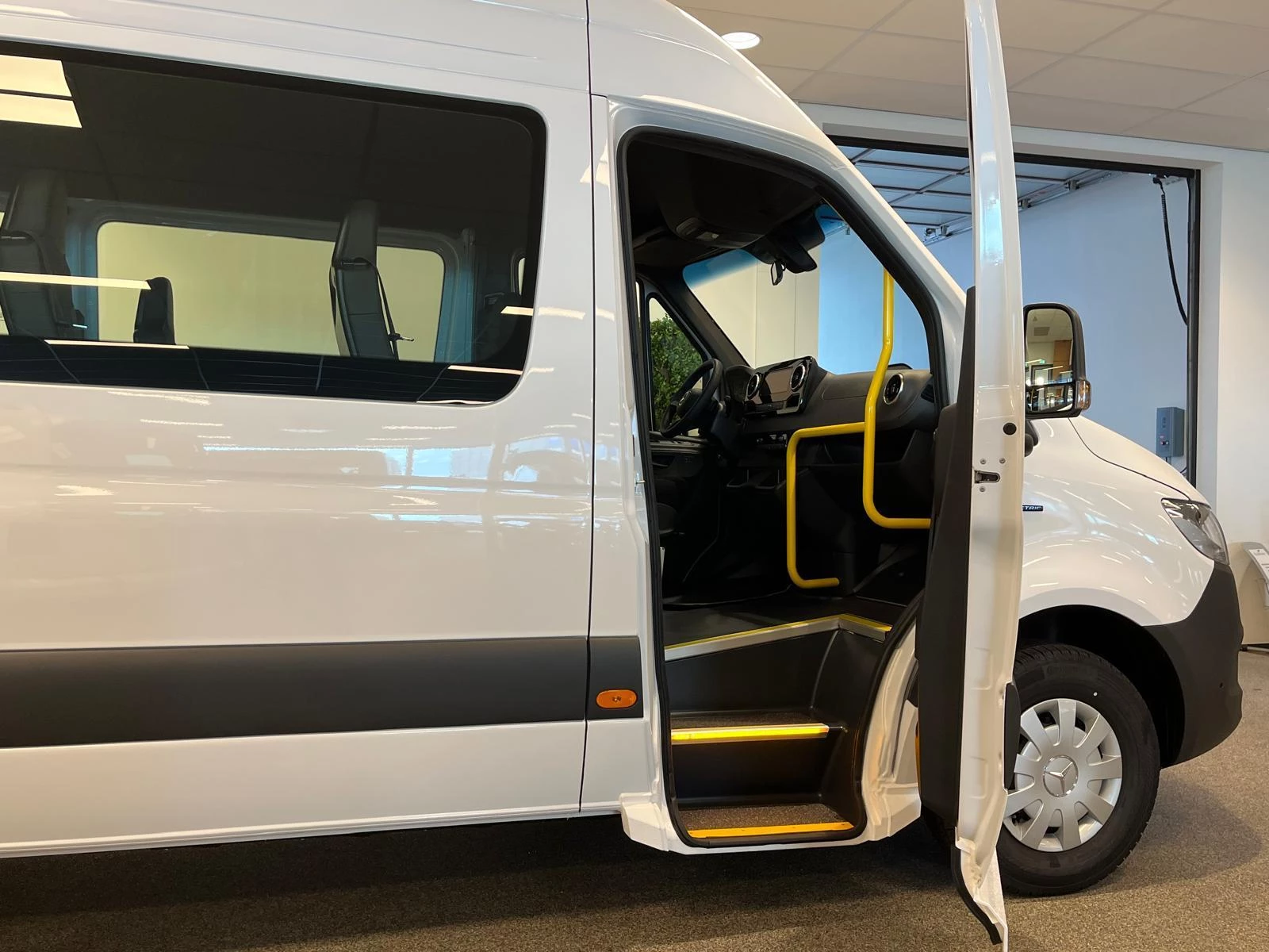 Hoofdafbeelding Mercedes-Benz eSprinter