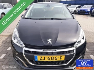 Peugeot 208 1.2 PureTech Signature