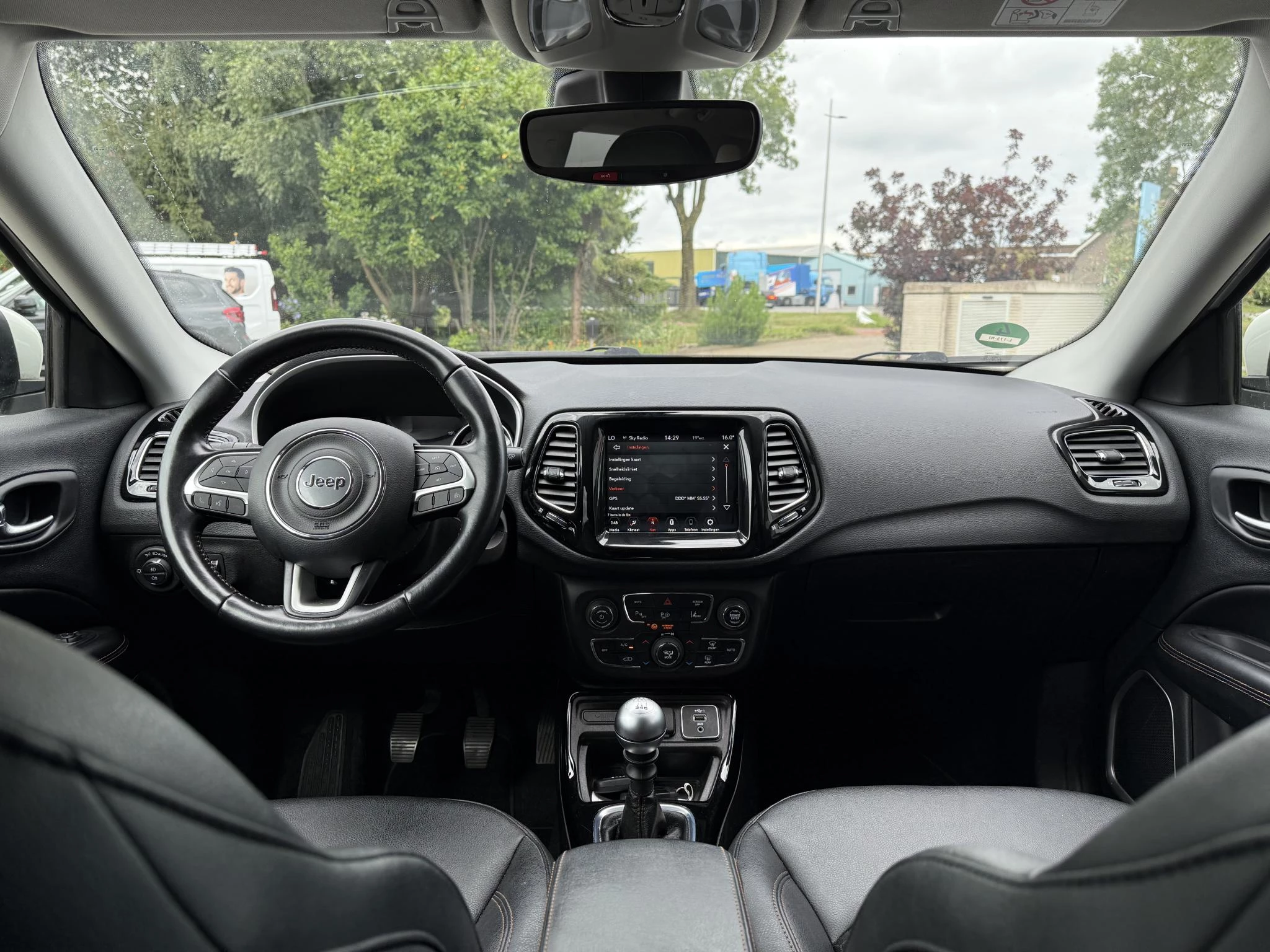 Hoofdafbeelding Jeep Compass