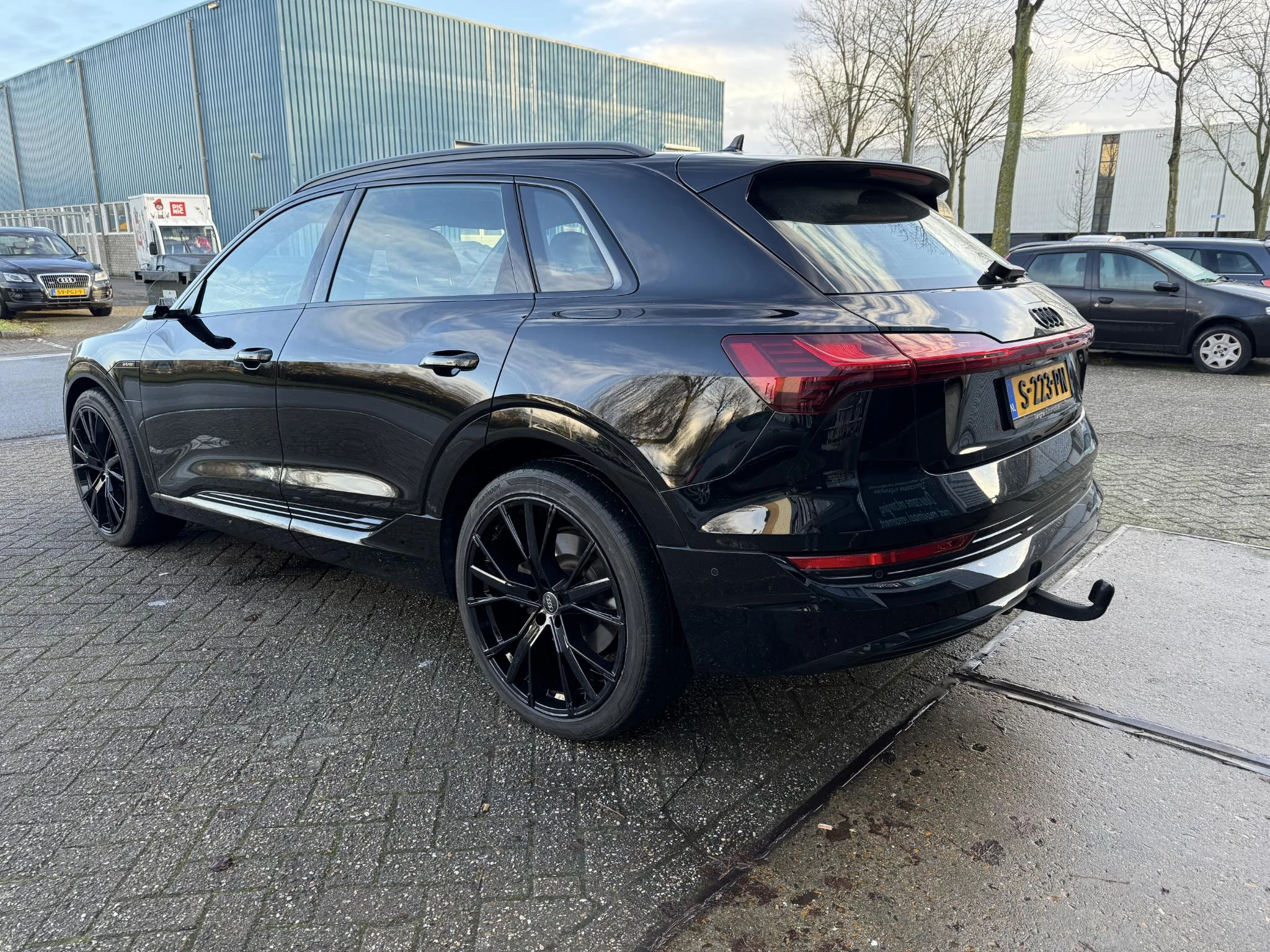 Hoofdafbeelding Audi e-tron