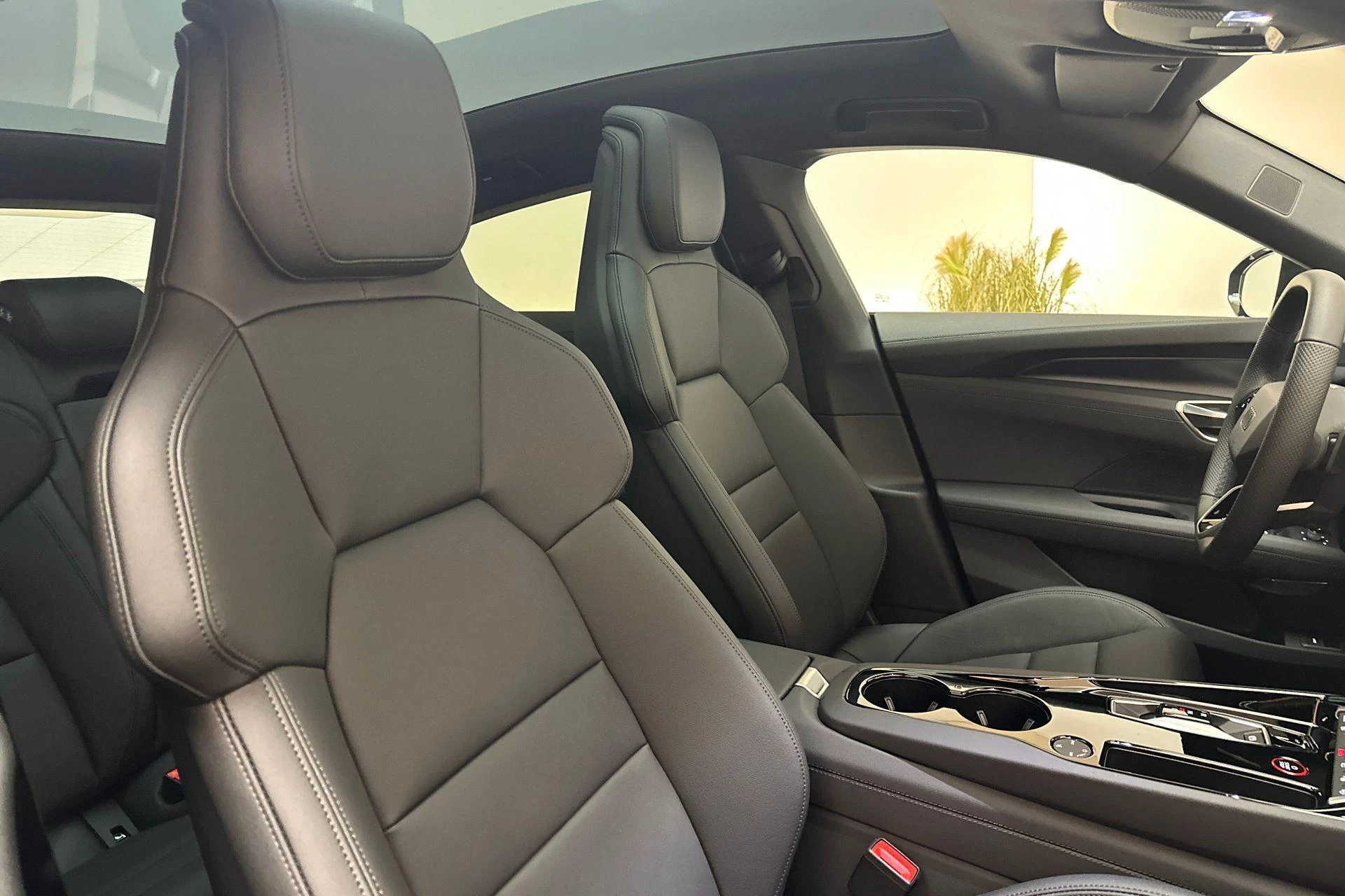 Hoofdafbeelding Audi e-tron GT