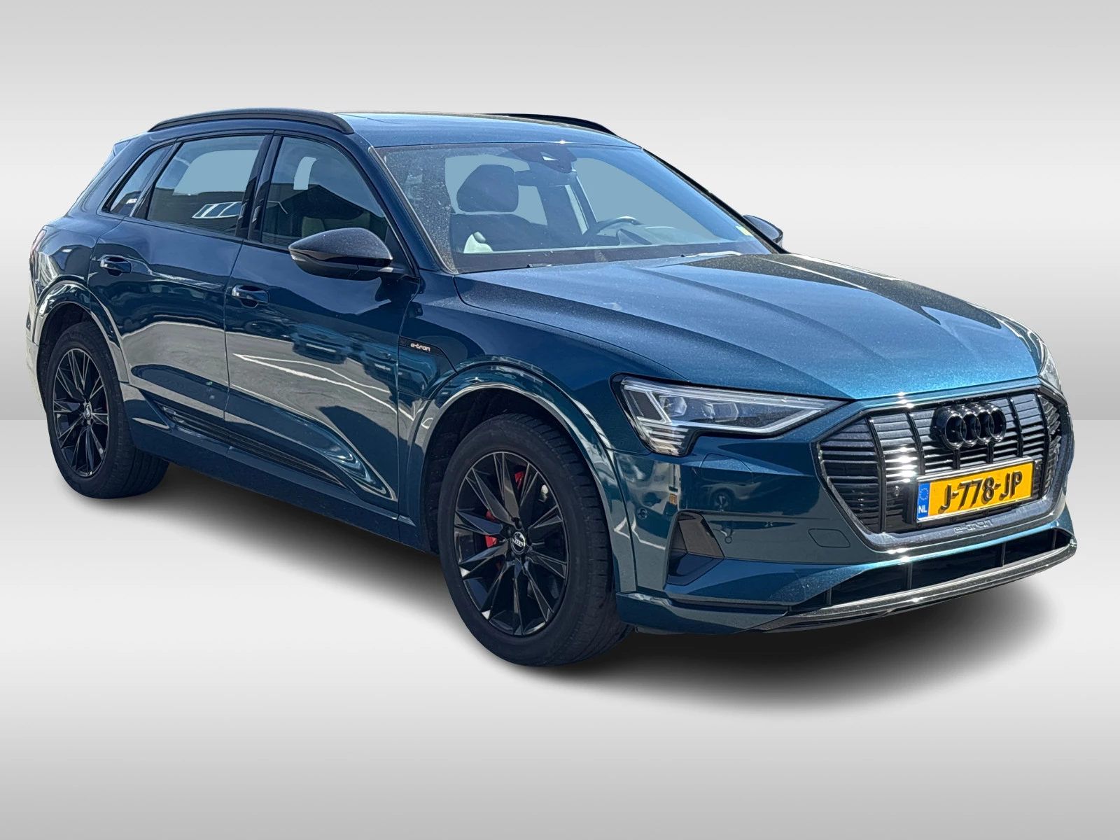 Hoofdafbeelding Audi e-tron