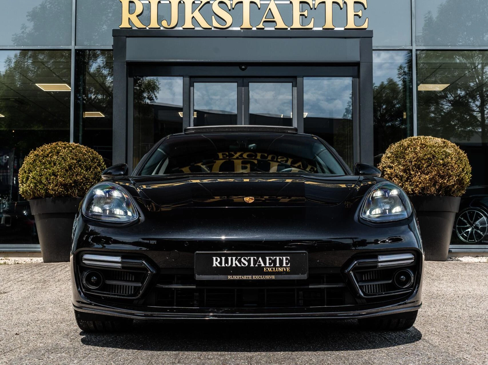 Hoofdafbeelding Porsche Panamera