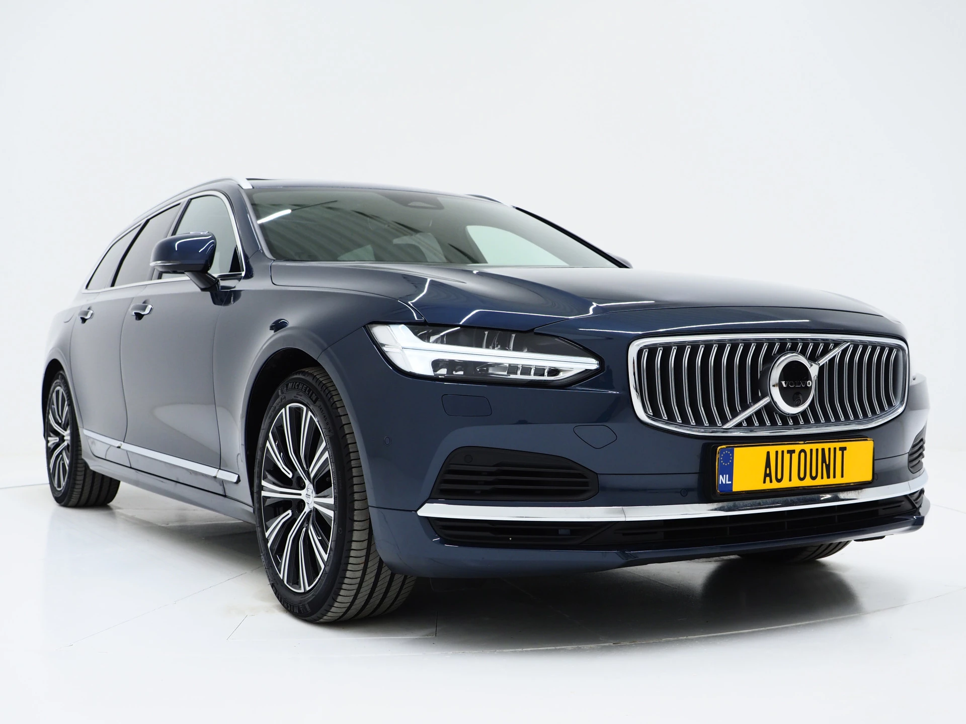 Hoofdafbeelding Volvo V90