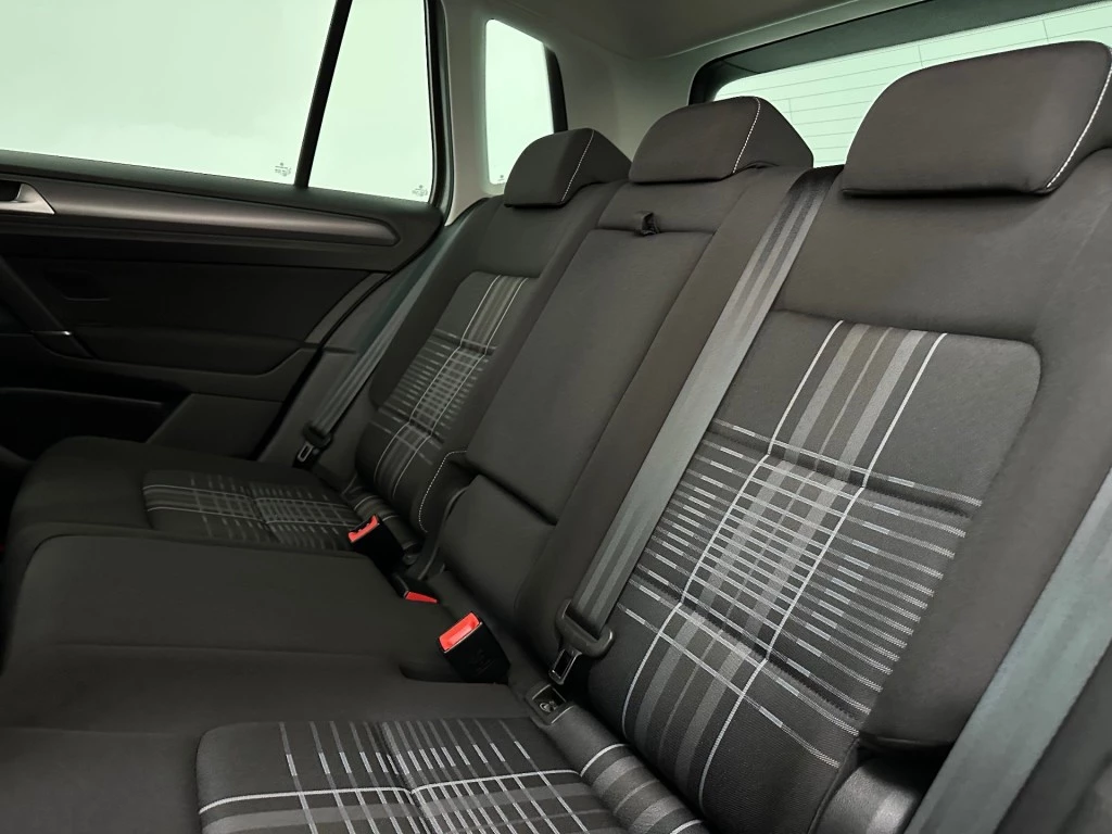 Hoofdafbeelding Volkswagen Golf Sportsvan