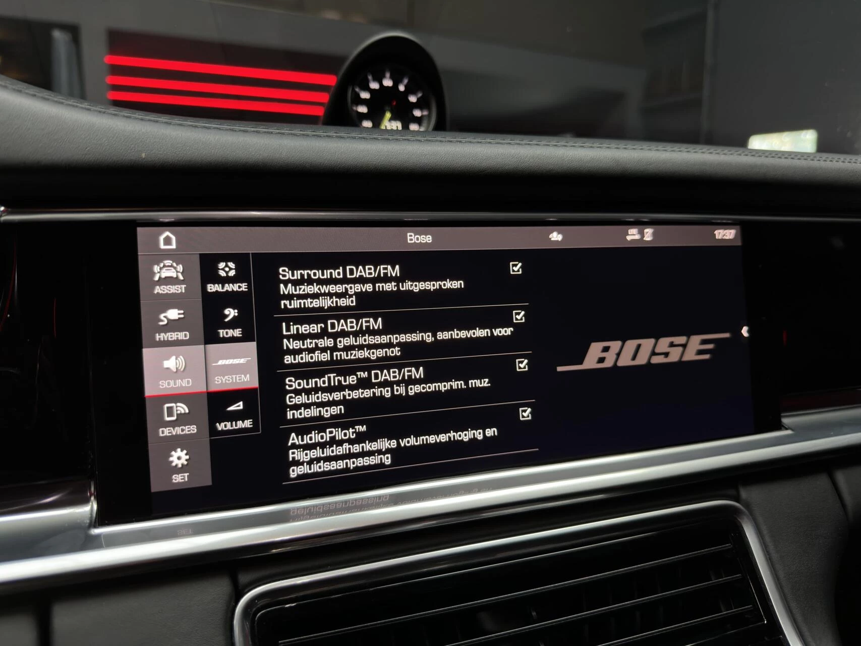 Hoofdafbeelding Porsche Panamera
