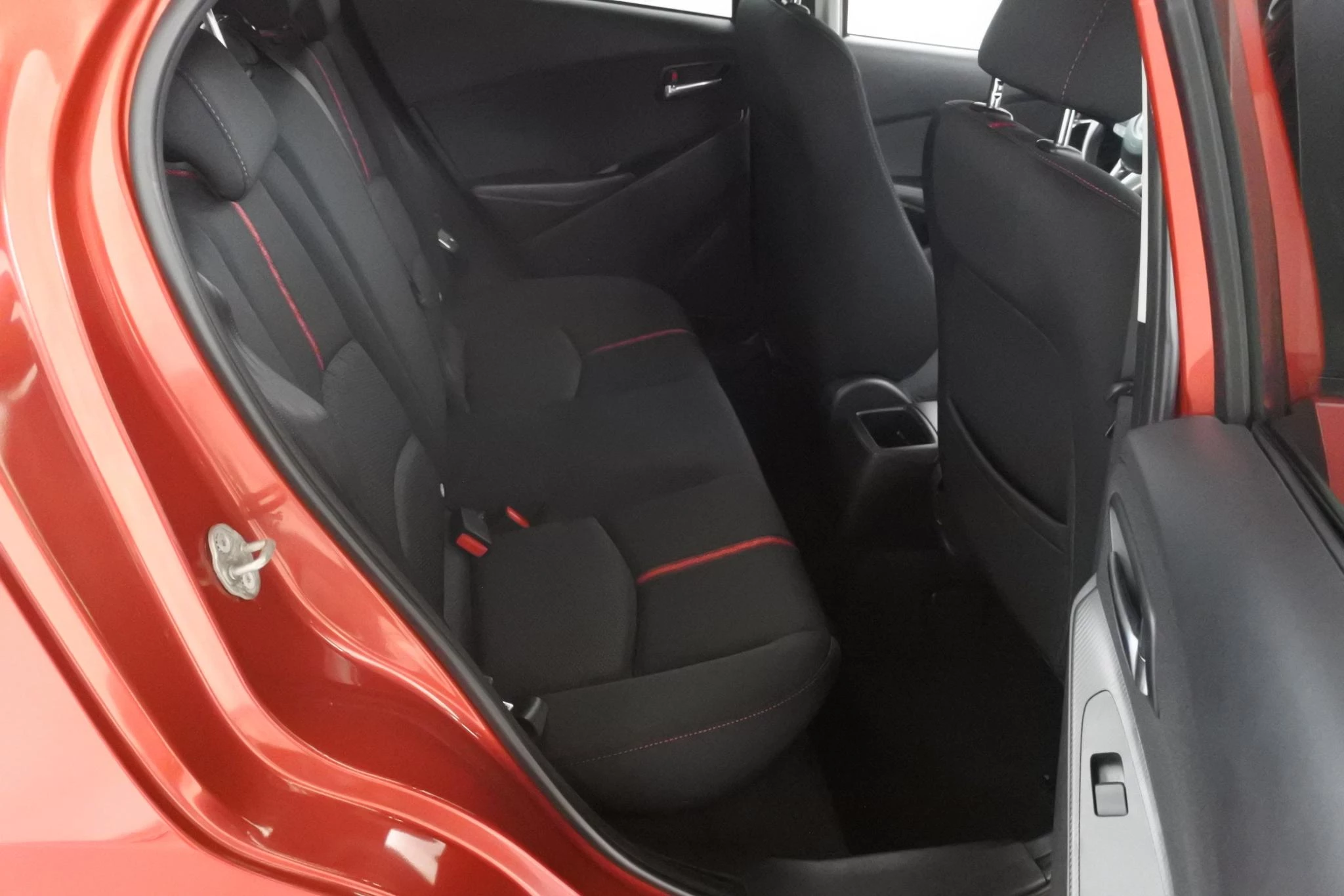 Hoofdafbeelding Mazda 2