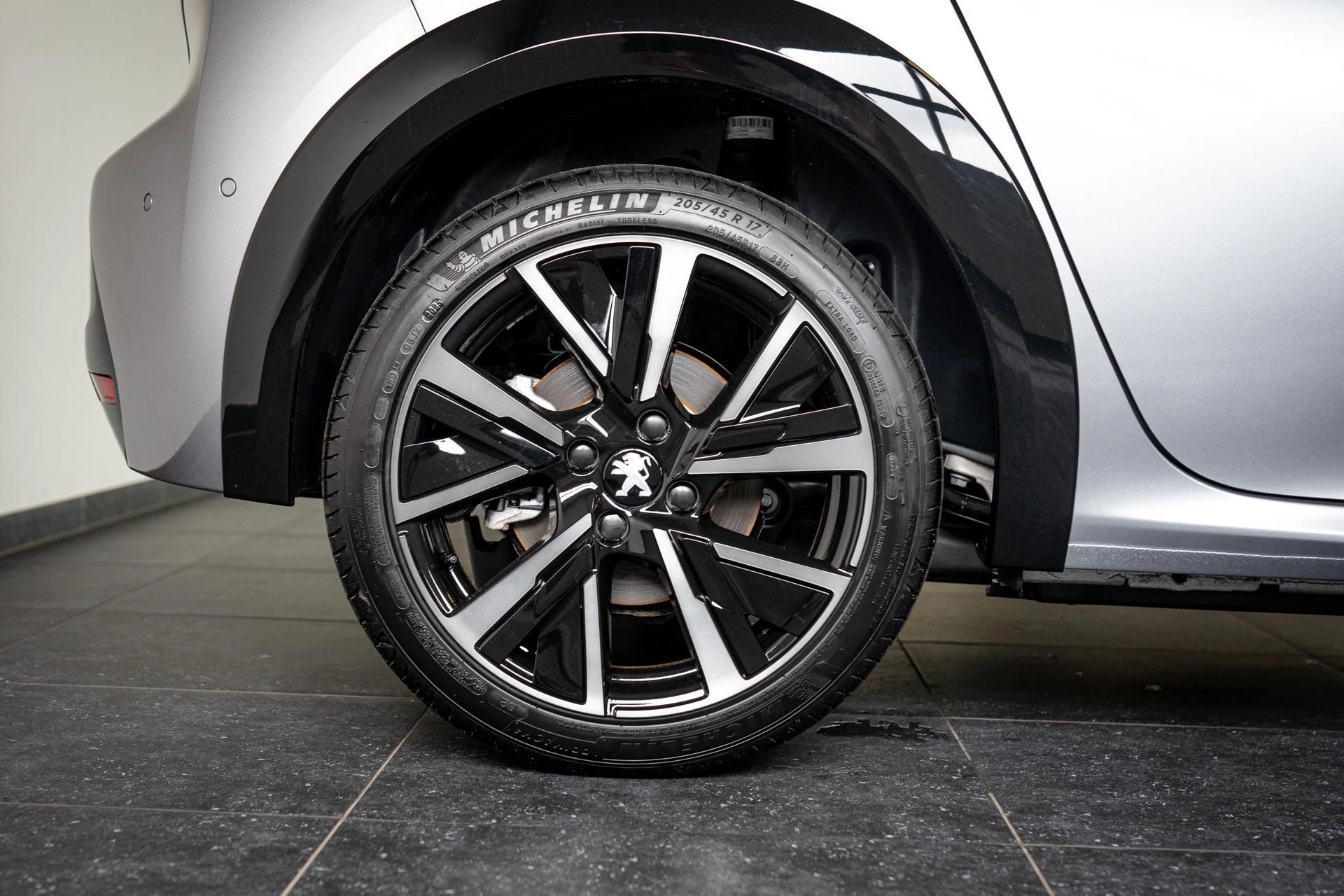 Hoofdafbeelding Peugeot e-208