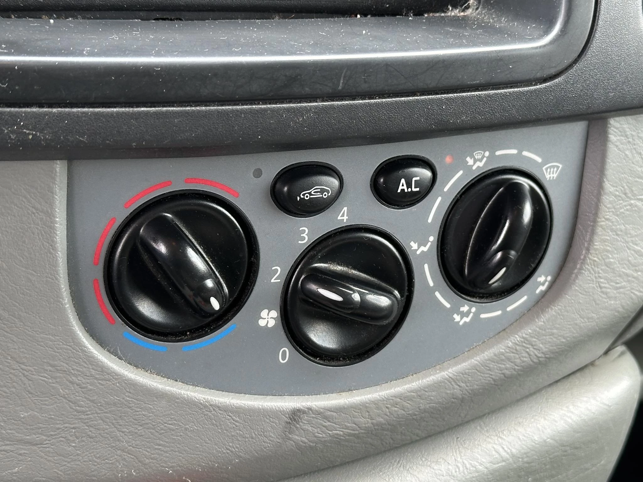 Hoofdafbeelding Nissan Primastar